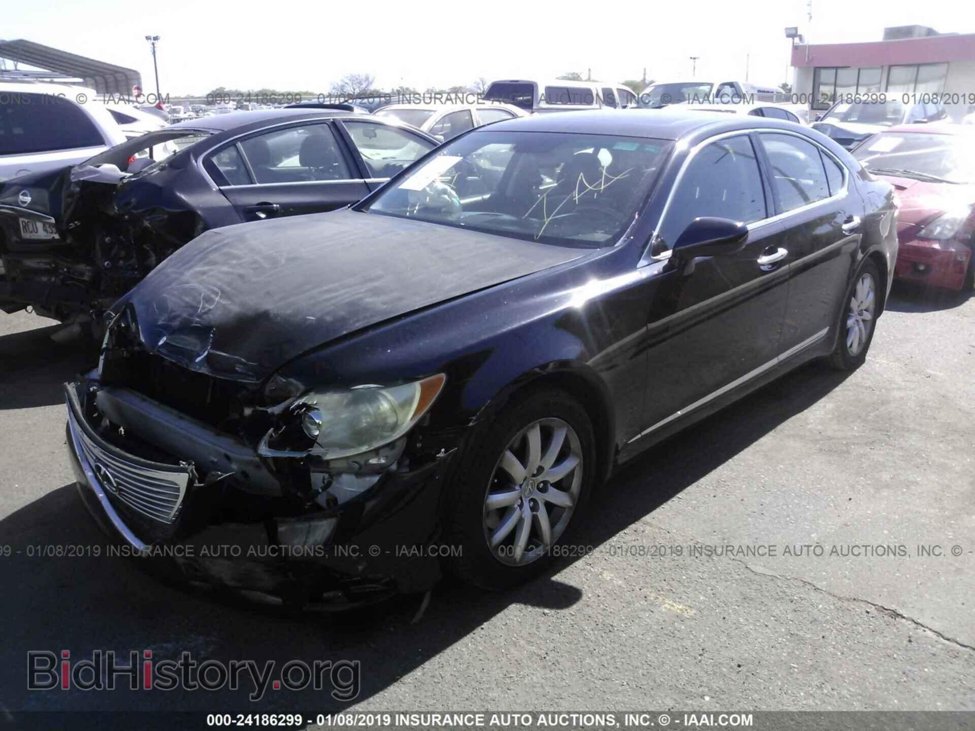 2007 LEXUS LS - VIN: JTHBL46F175050307 - Photo 2
