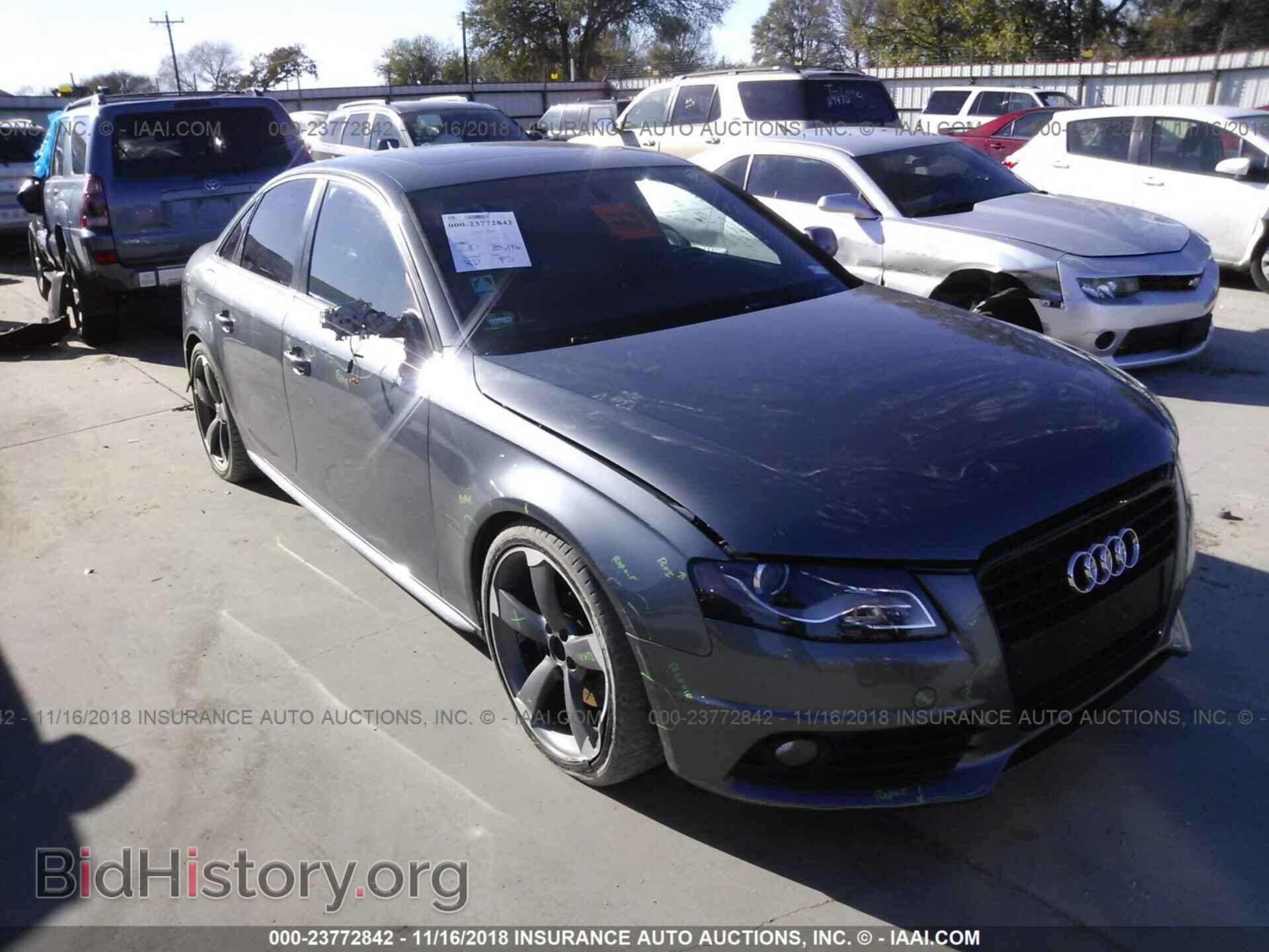Photo WAUMFBFL8CA111825 - AUDI A4 2012