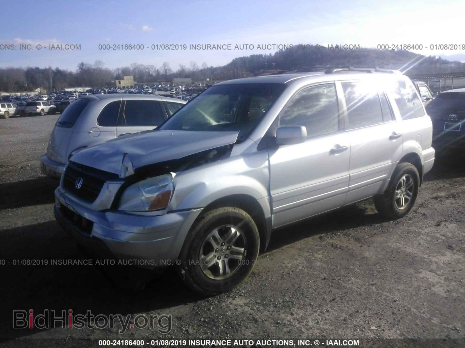 2005 HONDA PILOT - VIN: 5FNYF186X5B005666 - Фото 2