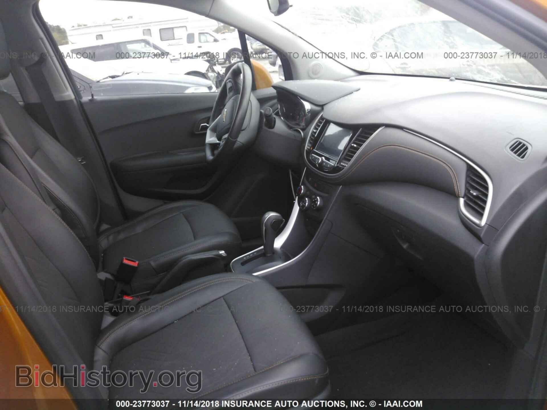 2017 CHEVROLET TRAX - VIN: 3GNCJLSB1HL176636 - Photo 5