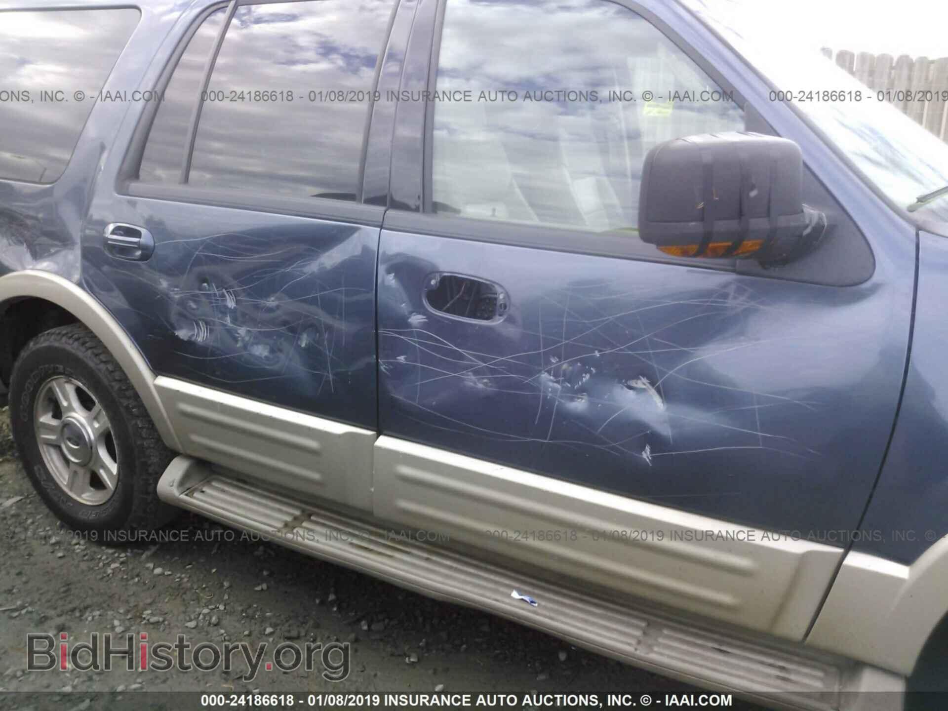 2005 FORD EXPEDITION - VIN: 1FMFU18545LA37588 - Фото 6
