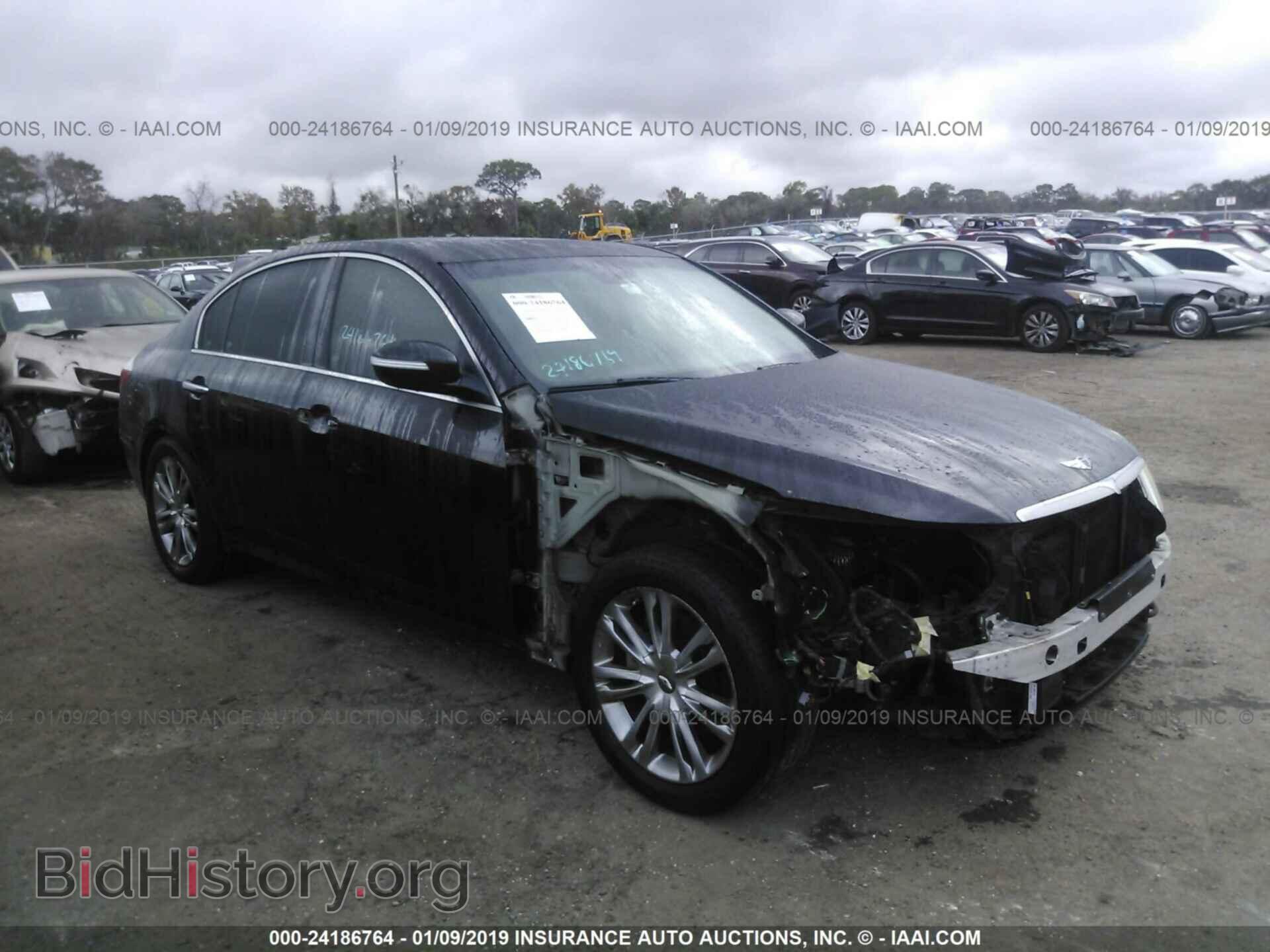 Photo KMHGC4DE3BU121485 - HYUNDAI GENESIS 2011