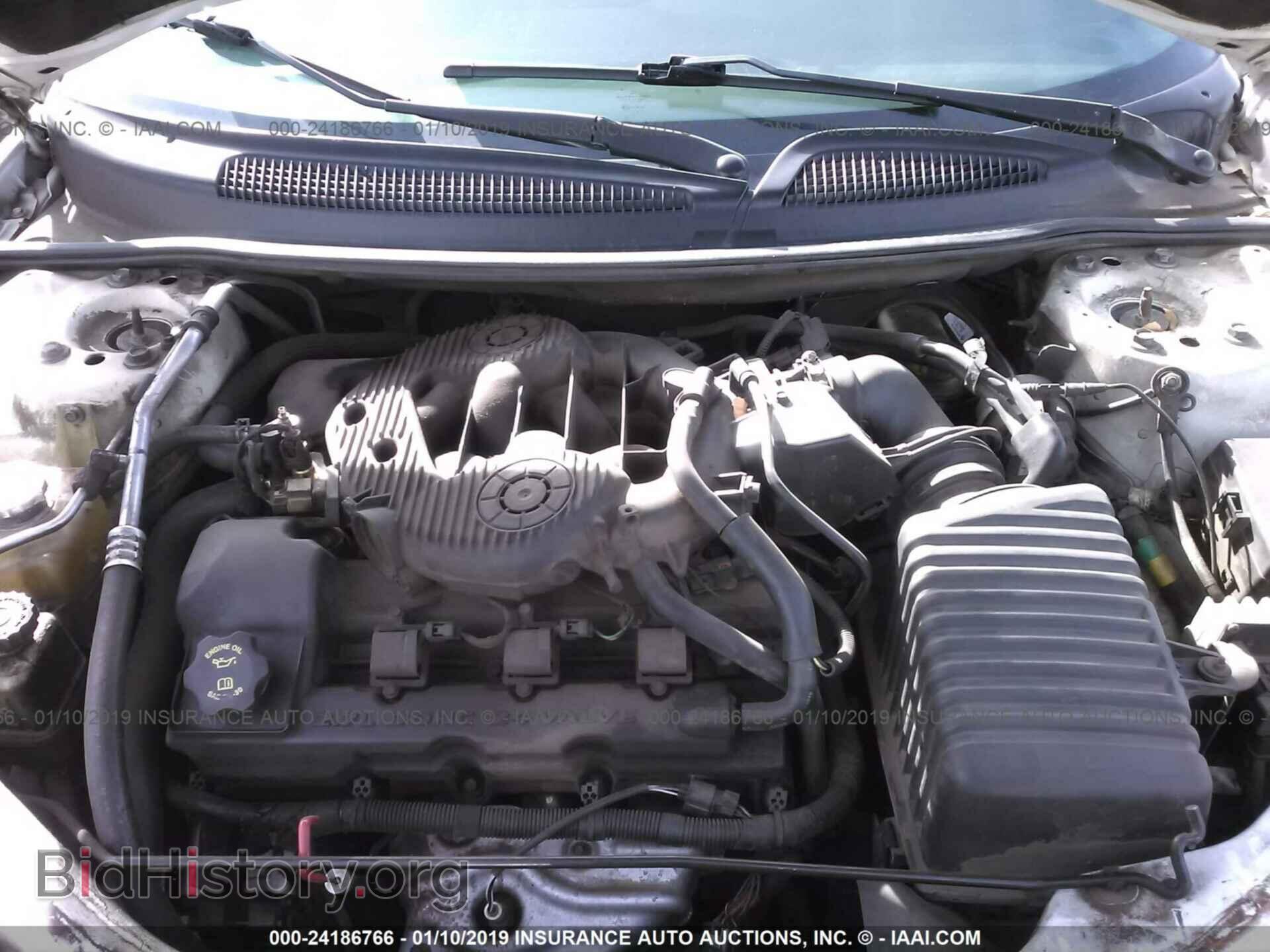 2004 CHRYSLER SEBRING - VIN: 1C3EL55R24N373376 - Photo 10