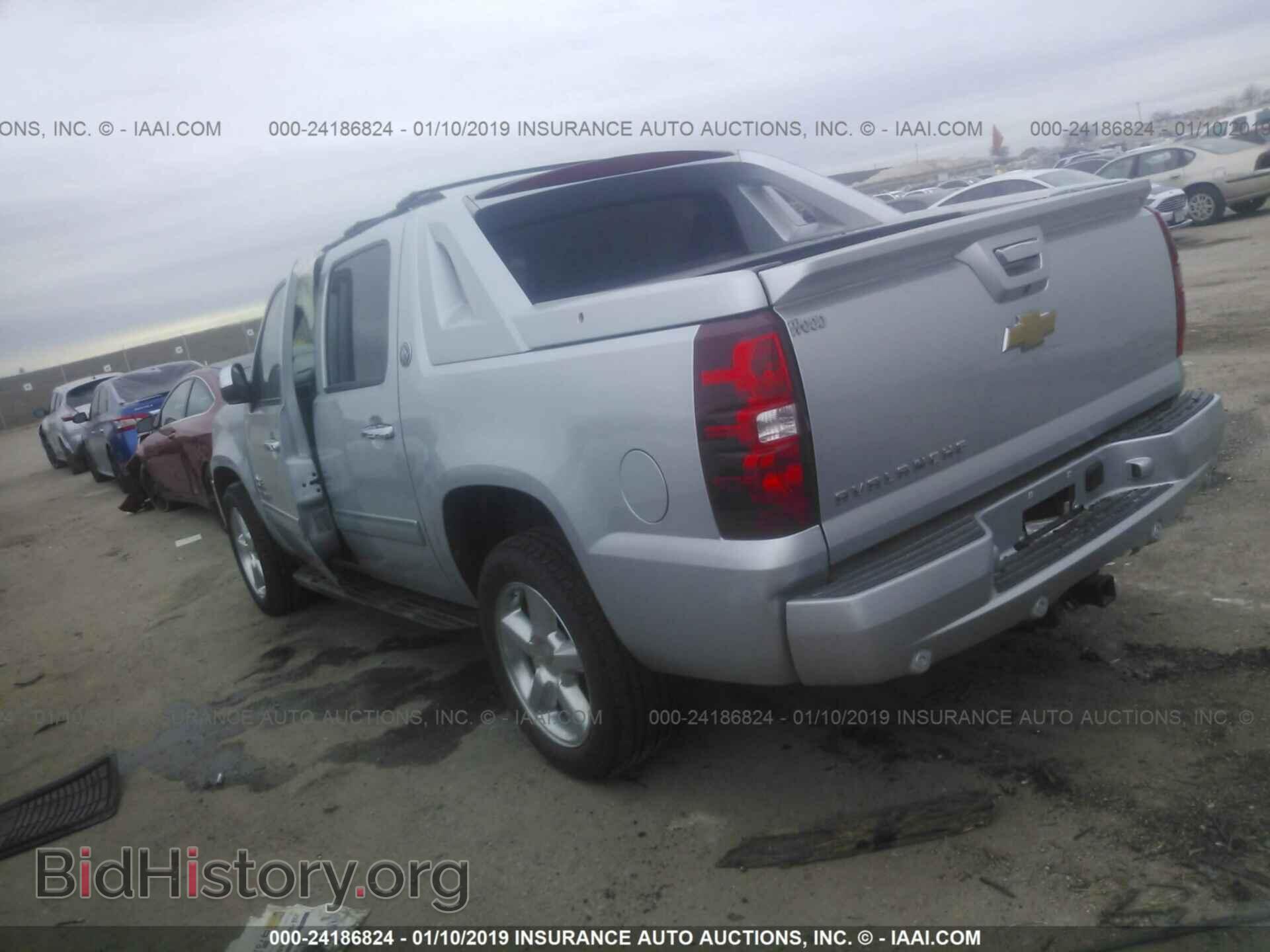 2013 CHEVROLET AVALANCHE - VIN: 3GNMCFE03DG284754 - Фото 3
