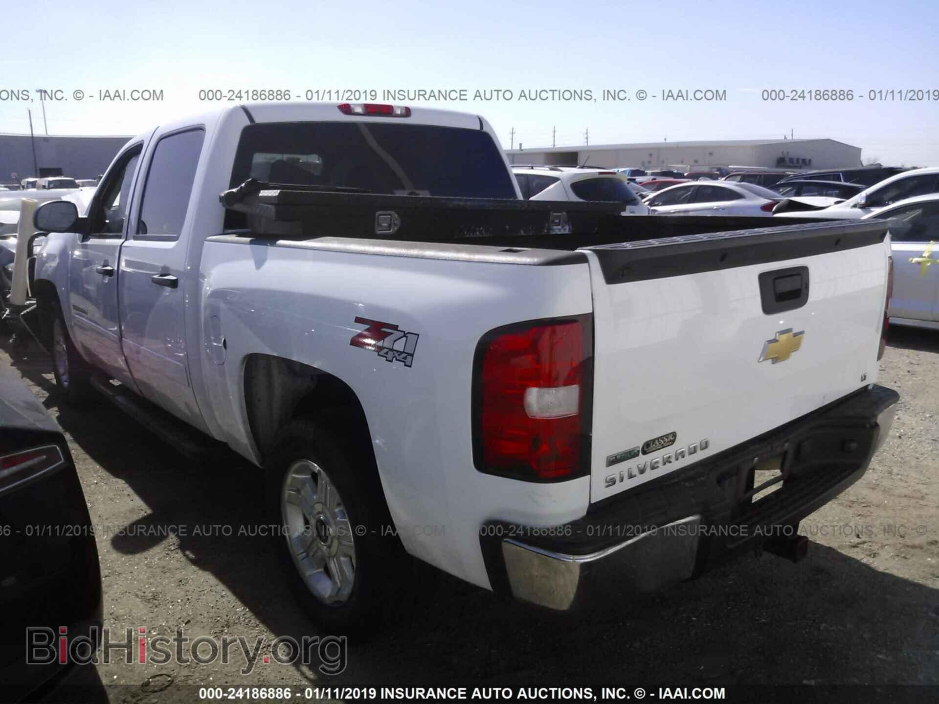 2011 CHEVROLET SILVERADO - VIN: 3GCPKSE33BG257997 - Фото 3