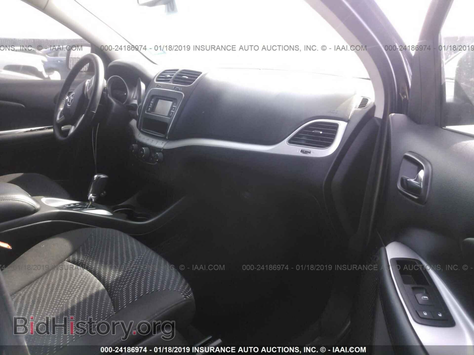 2017 DODGE JOURNEY - VIN: 3C4PDCAB4HT573714 - Фото 5