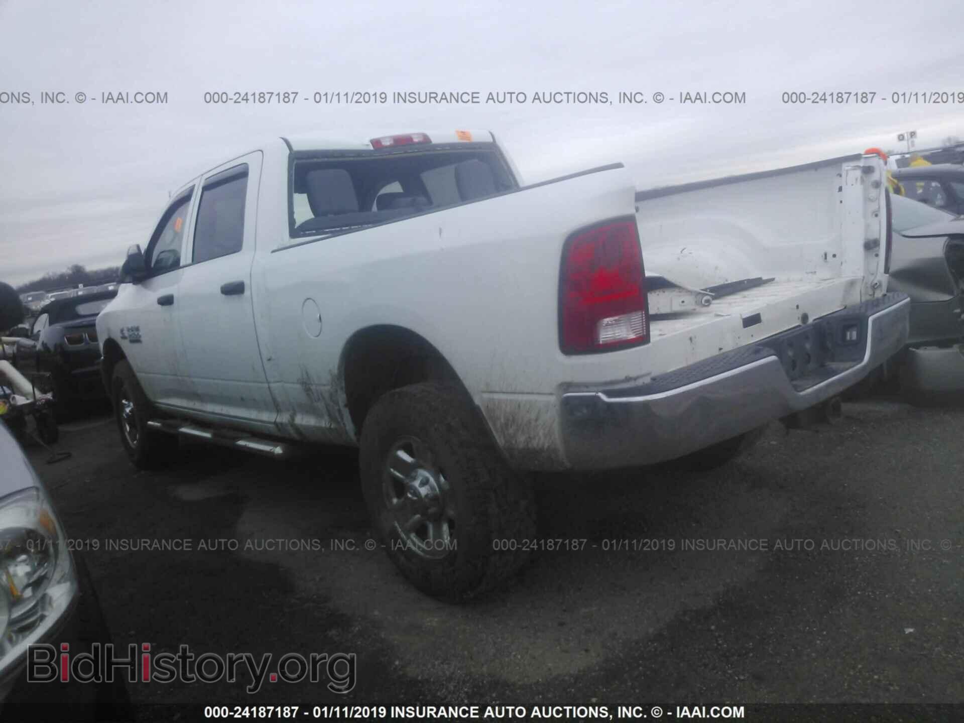 2015 RAM 2500 - VIN: 3C6UR5CL7FG664348 - Фото 3