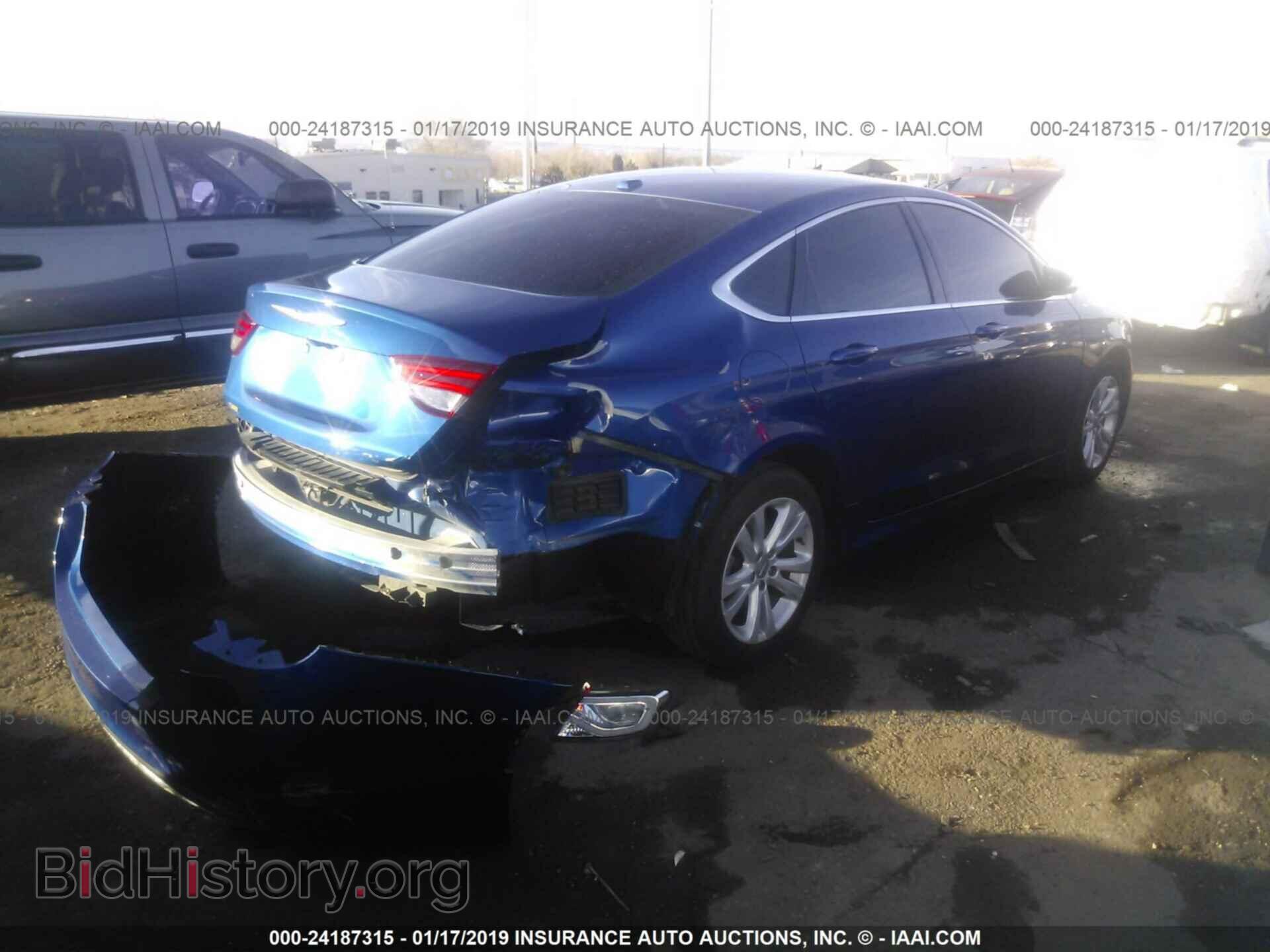 2015 CHRYSLER 200 - VIN: 1C3CCCAB3FN718759 - Photo 4