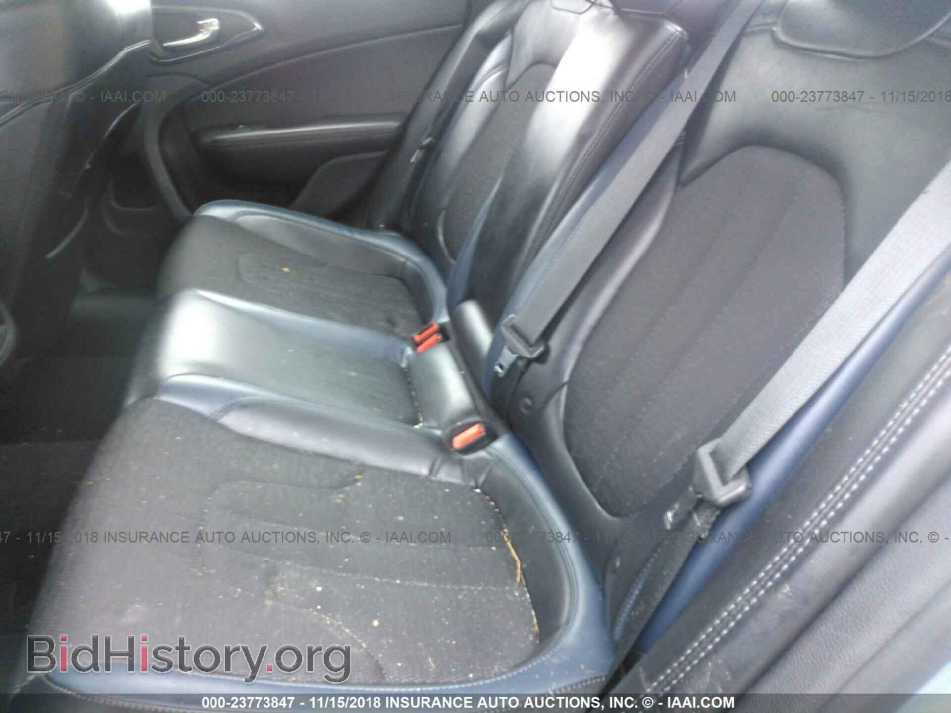 2015 CHRYSLER 200 - VIN: 1C3CCCBB0FN585361 - Photo 8