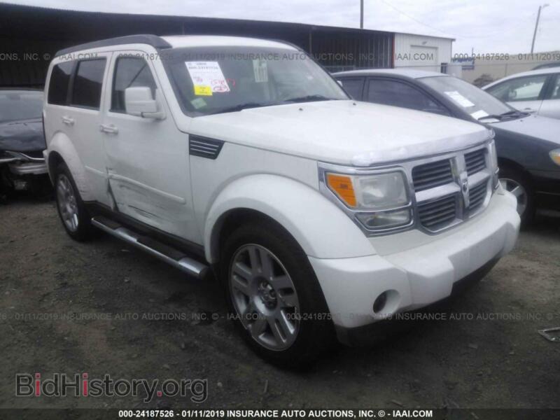 2007 Dodge NITRO SLT (VIN 1D8GT58K77W633449) — фото 1 из 10, IAAI, повреждение: правый бок