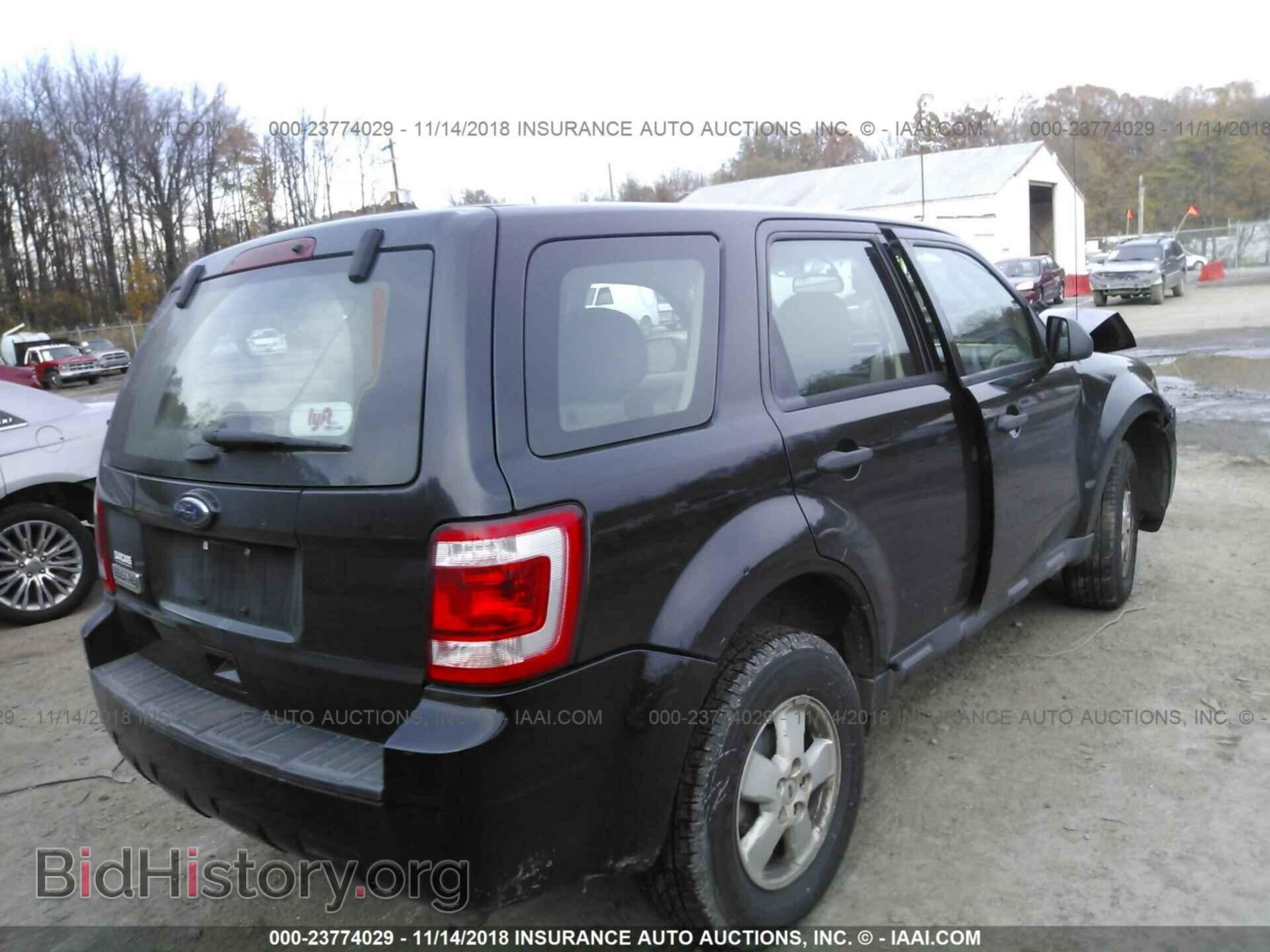 2011 FORD ESCAPE - VIN: 1FMCU0C76BKB40633 - Фото 4