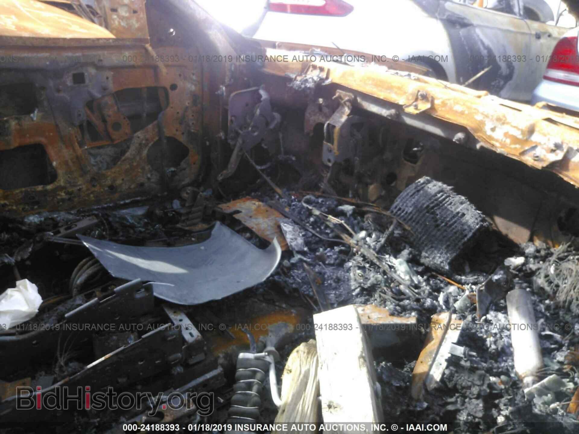 2000 CADILLAC DEVILLE - VIN: 1G6KD54Y8YU331118 - Photo 5