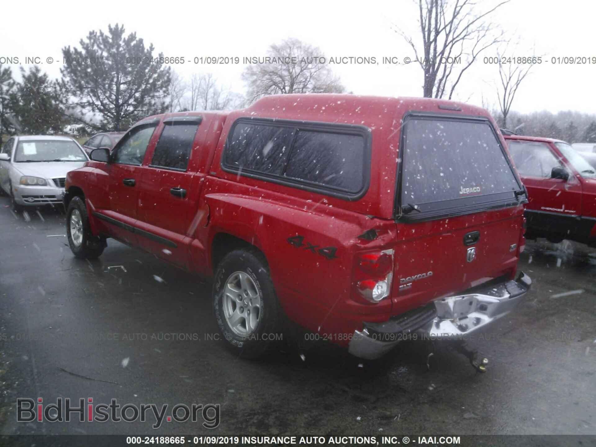 2005 DODGE DAKOTA - VIN: 1D7HW48N75S288562 - Фото 3