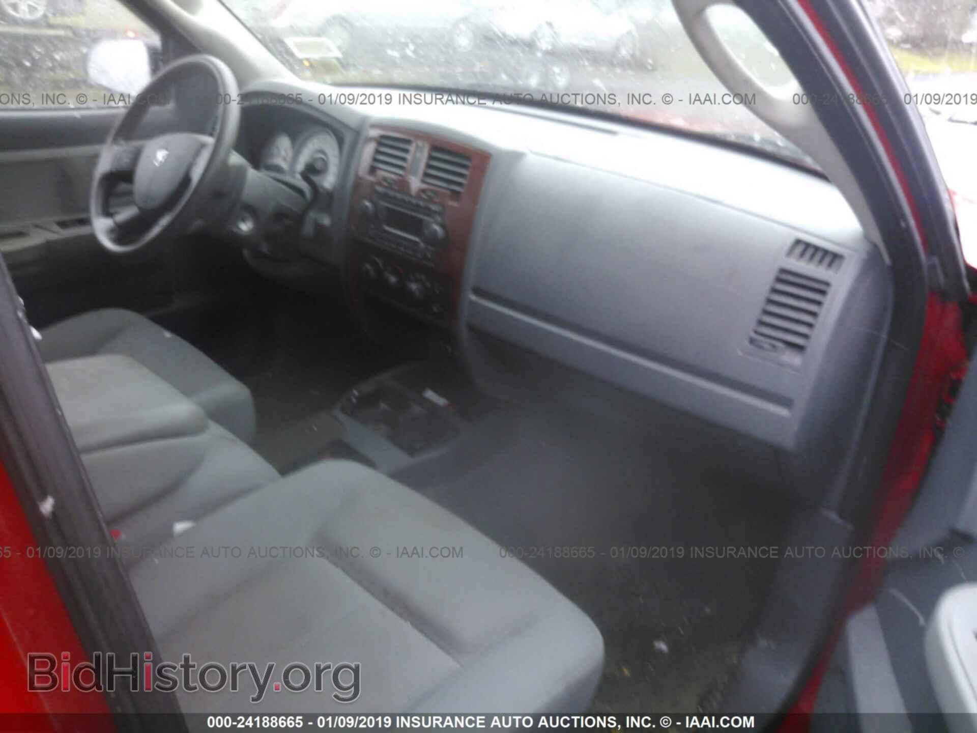 2005 DODGE DAKOTA - VIN: 1D7HW48N75S288562 - Фото 5