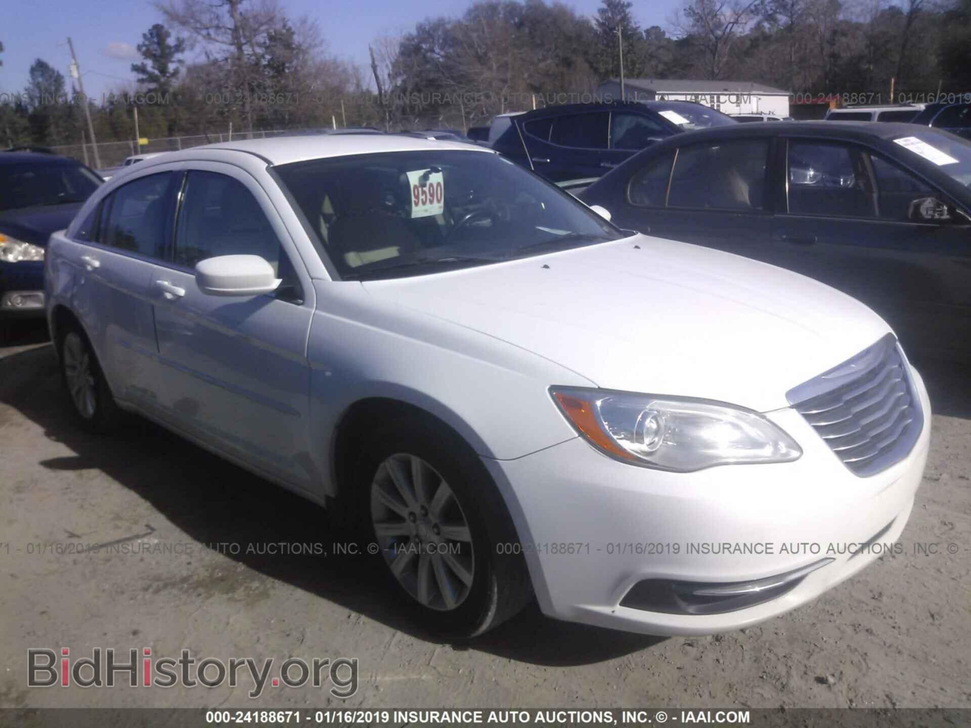 Фотография 1C3CCBBB3DN557626 - CHRYSLER 200 2013