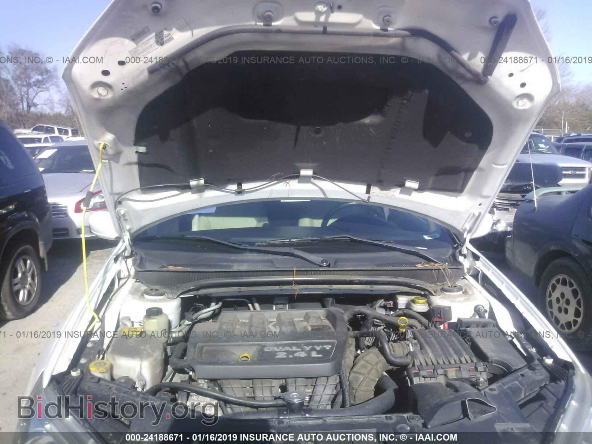 2013 CHRYSLER 200 - VIN: 1C3CCBBB3DN557626 - Photo 10