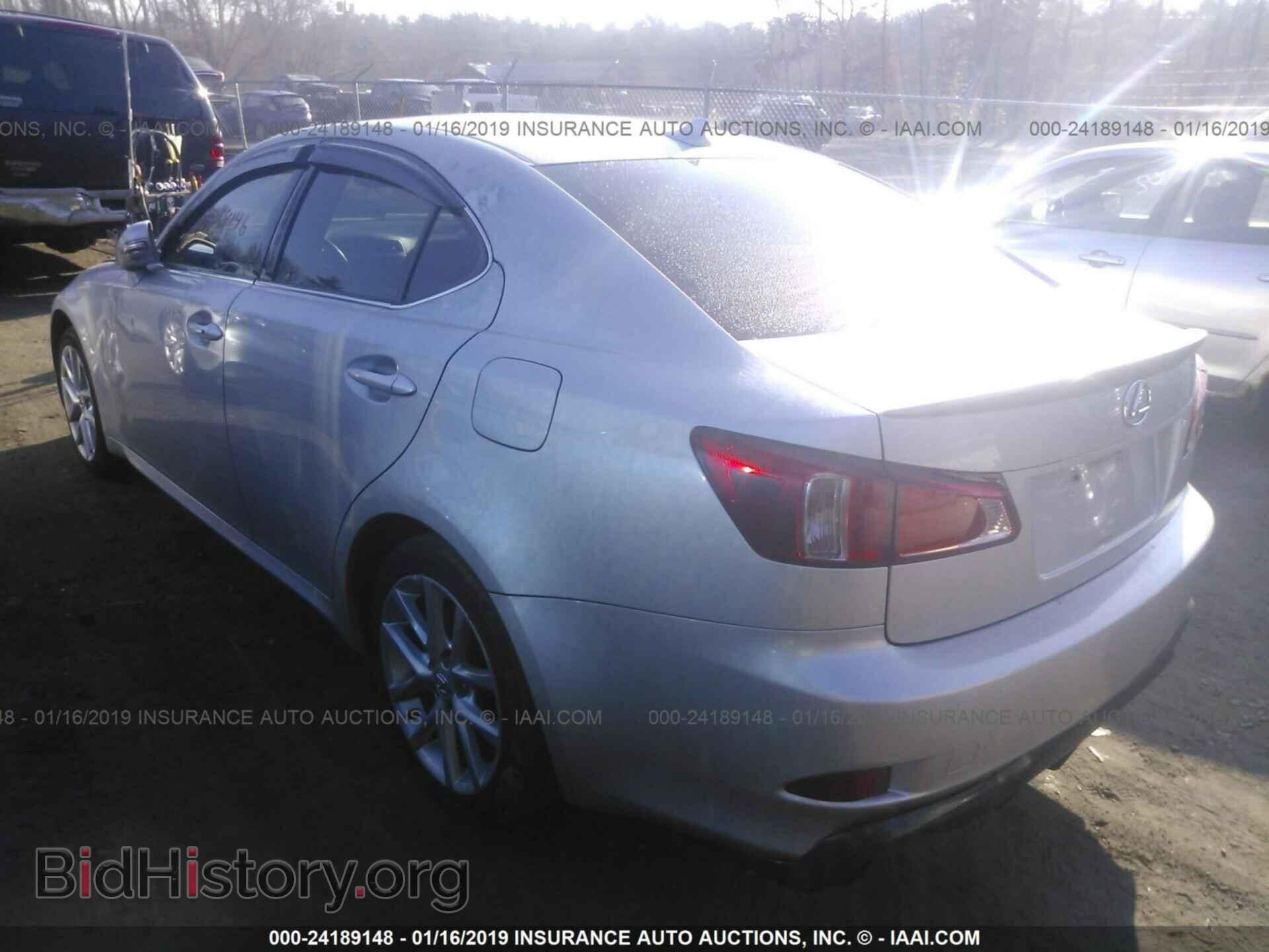 2011 LEXUS IS - VIN: JTHCF5C20B5049225 - Фото 3