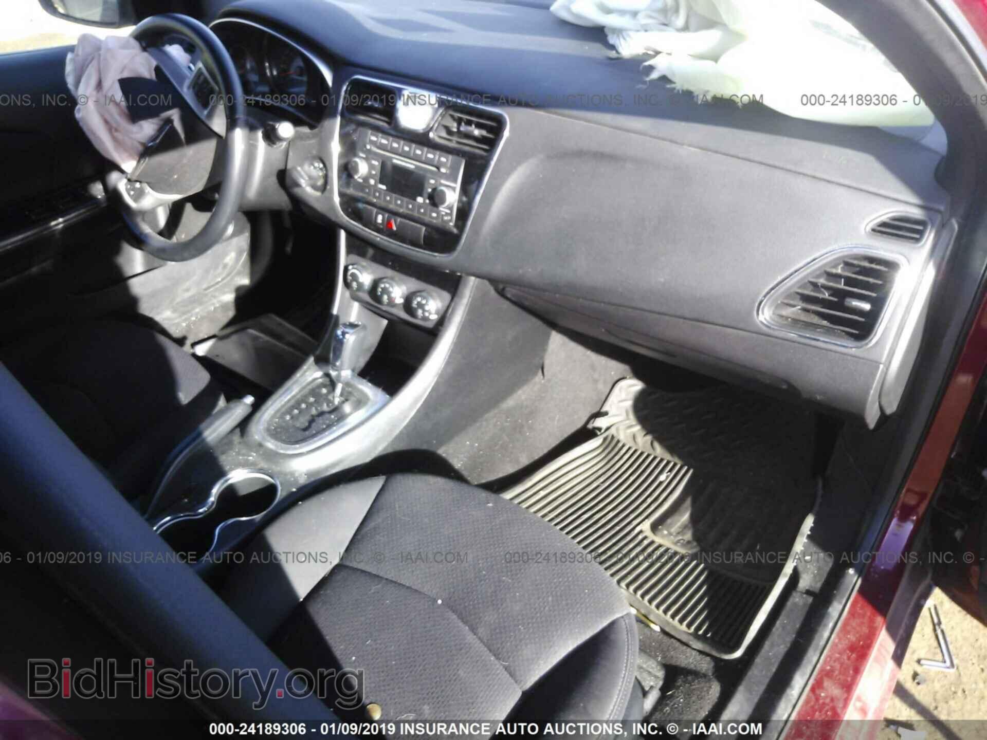 2012 CHRYSLER 200 - VIN: 1C3CCBBG9CN283178 - Фото 5