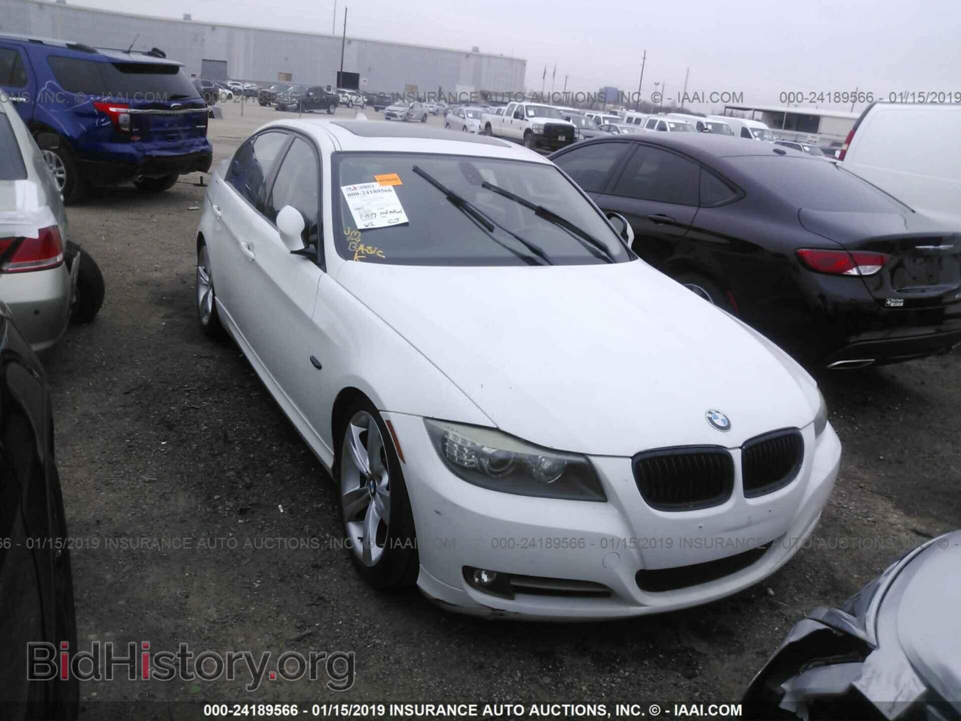 Photo WBAPM5C57BE576307 - BMW 335 2011