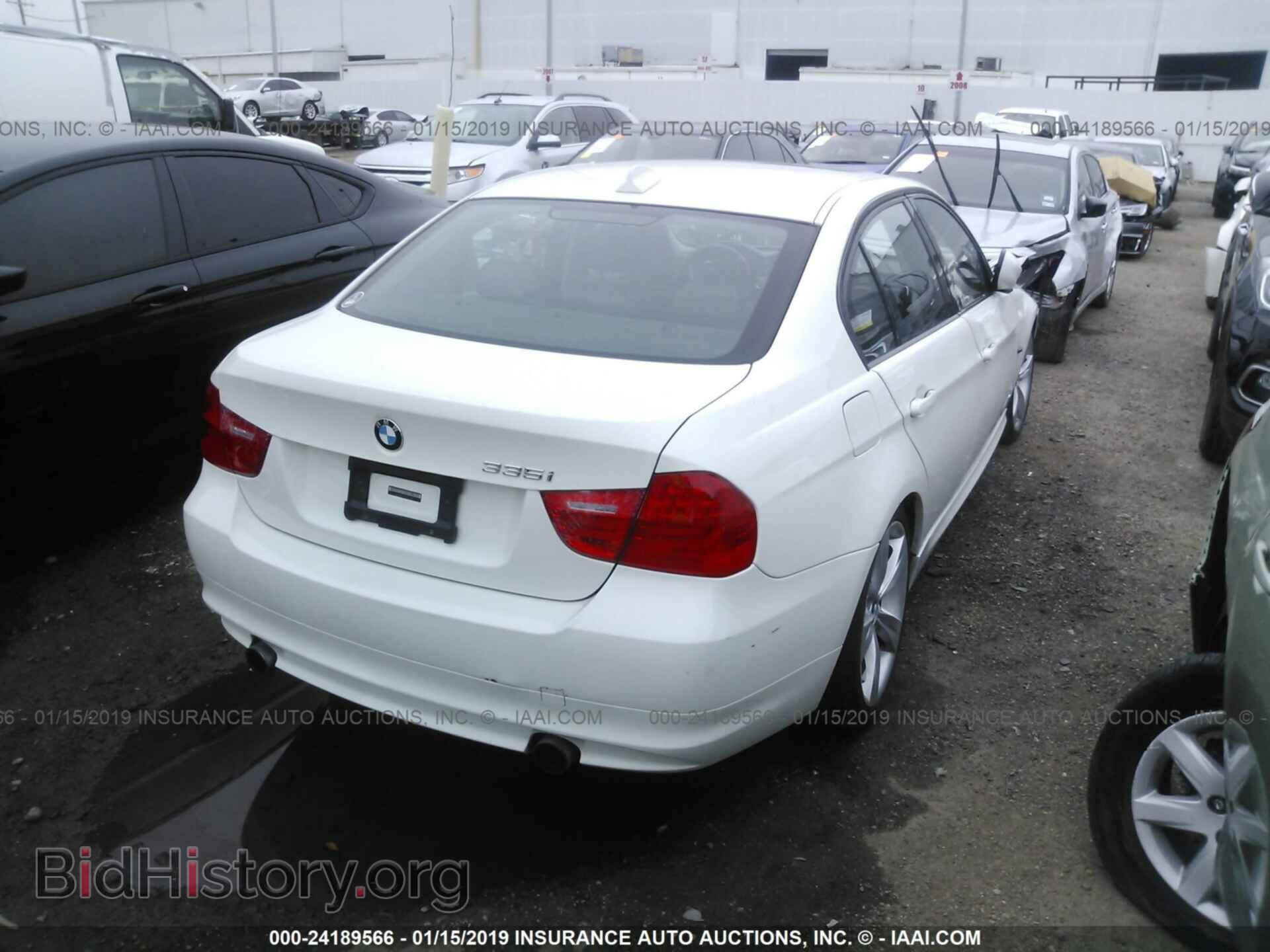 2011 BMW 335 - VIN: WBAPM5C57BE576307 - Фото 4