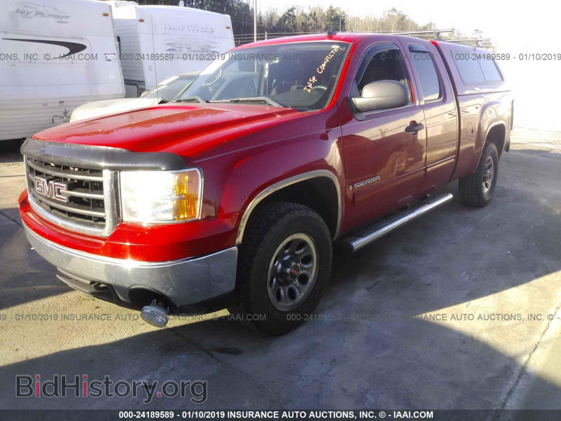 2007 GMC NEW SIERRA - VIN: 2GTEC19C371618847 - Фото 2