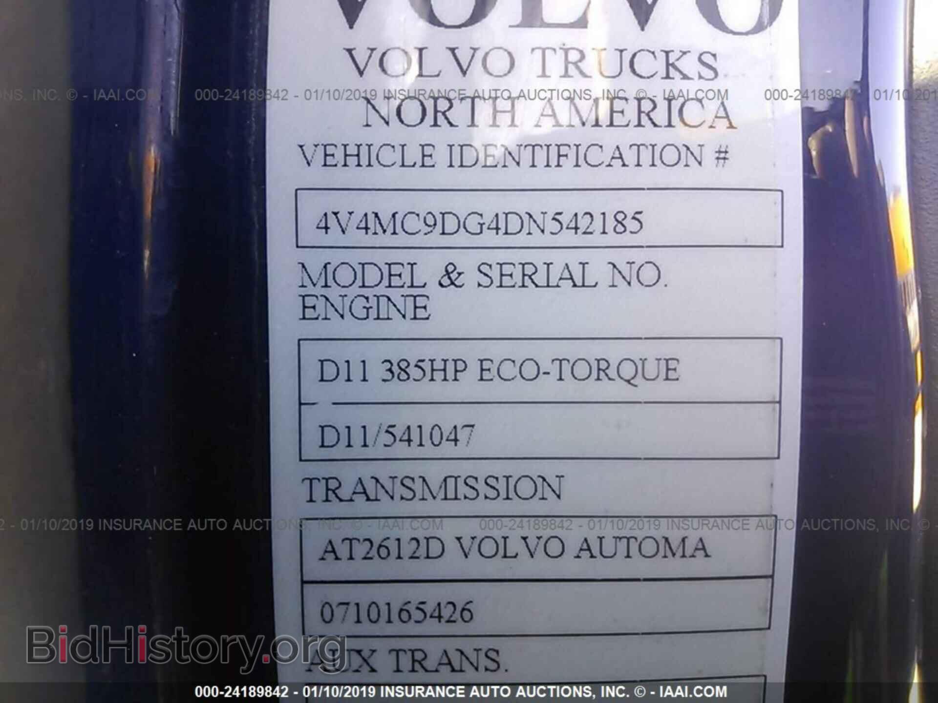 2013 VOLVO VNL - VIN: 4V4MC9DG4DN542185 - Photo 9