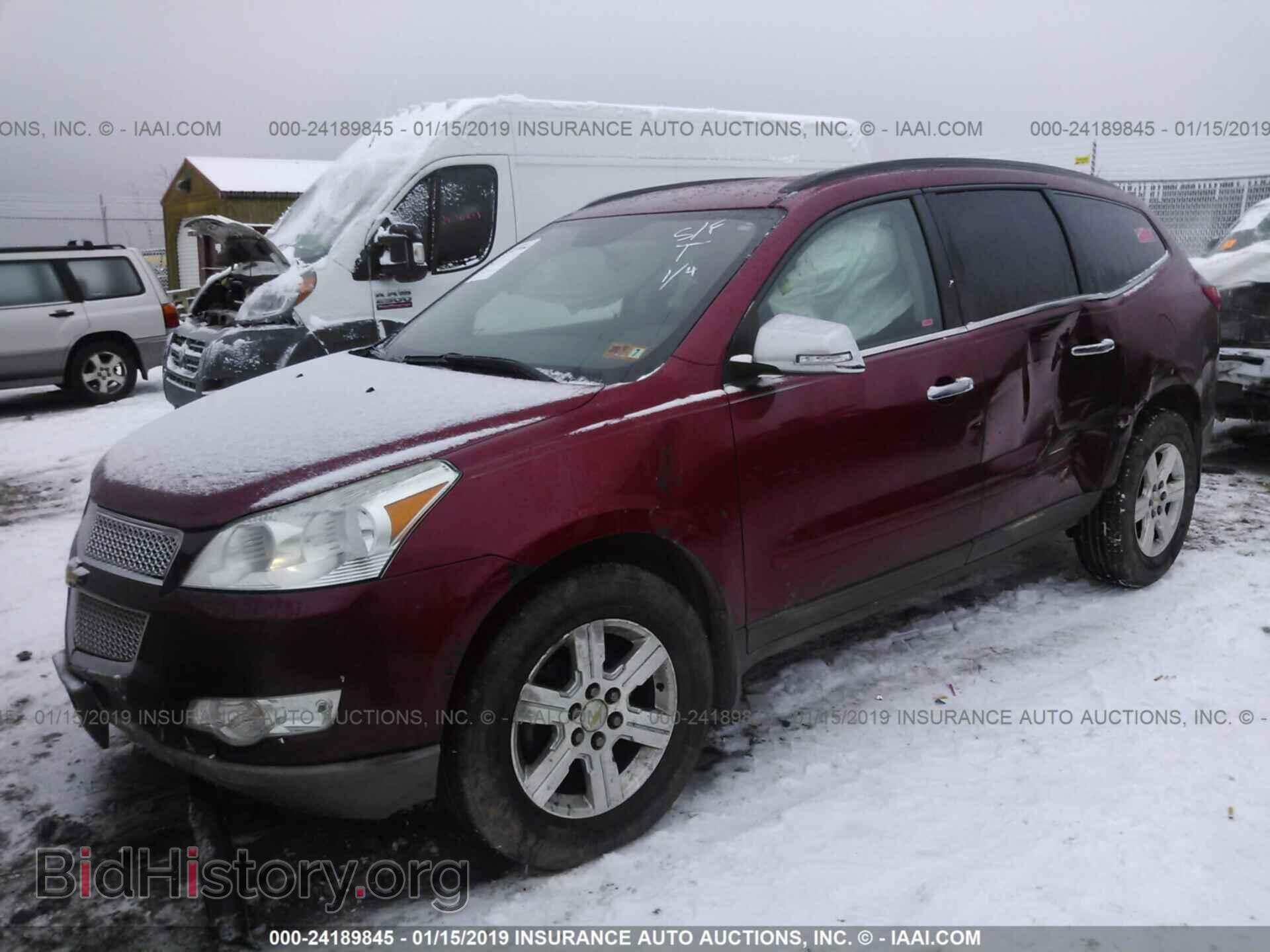 2012 CHEVROLET TRAVERSE - VIN: 1GNKVGED7CJ251263 - Фото 2