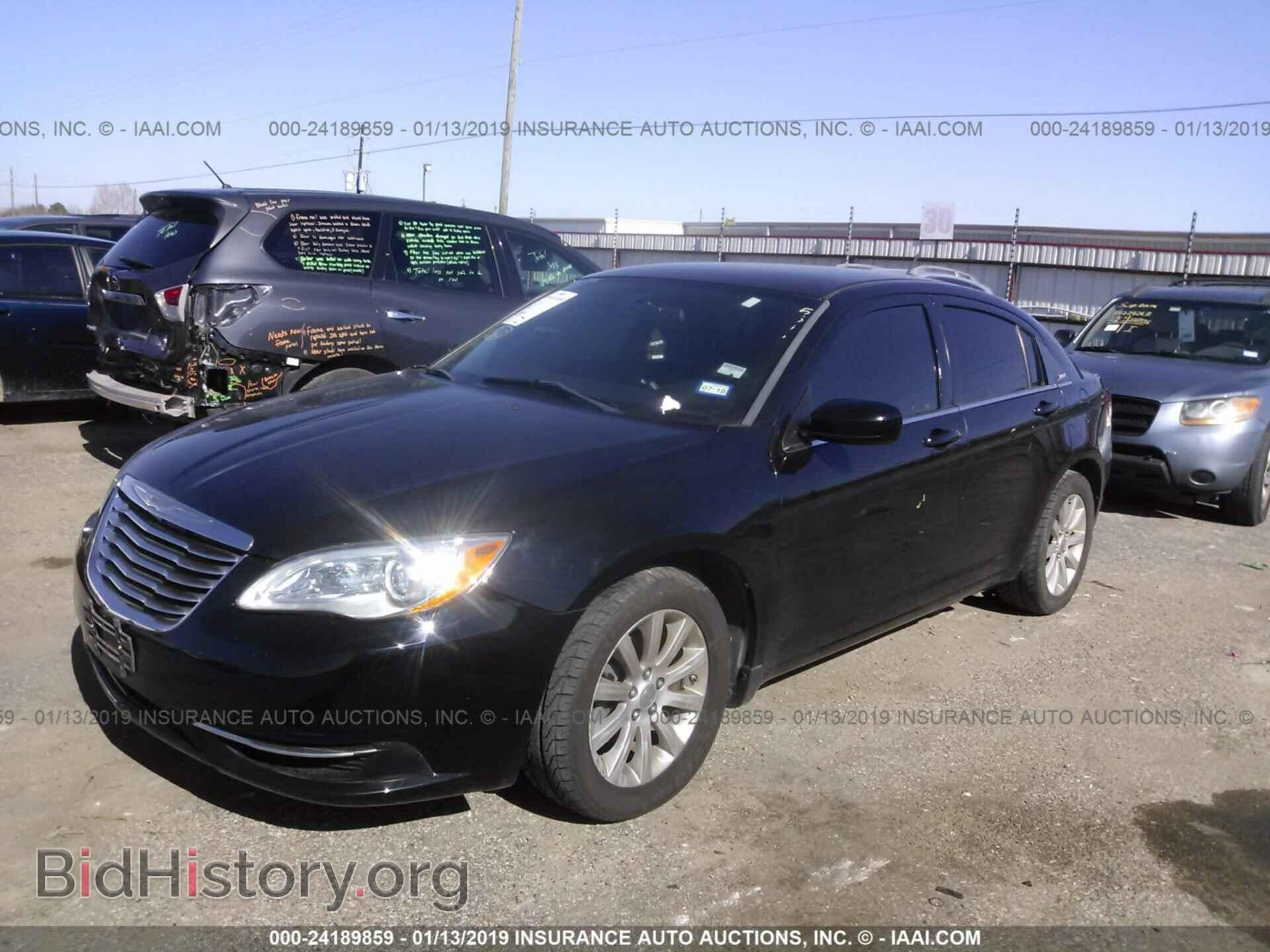 2014 CHRYSLER 200 - VIN: 1C3CCBBB5EN132278 - Фото 2