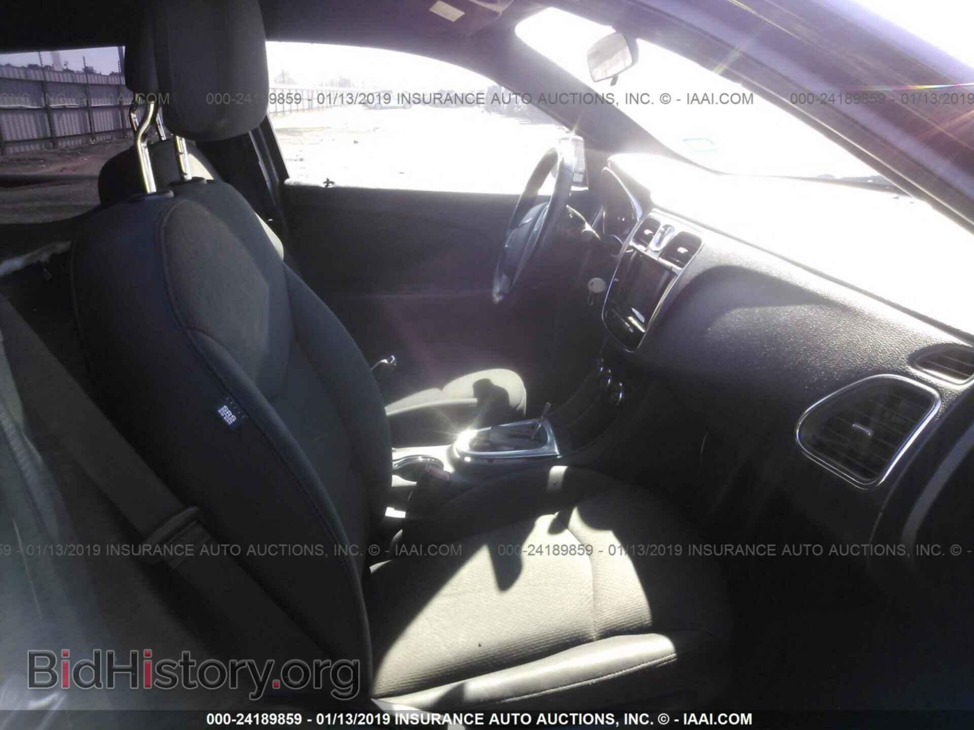 2014 CHRYSLER 200 - VIN: 1C3CCBBB5EN132278 - Фото 5