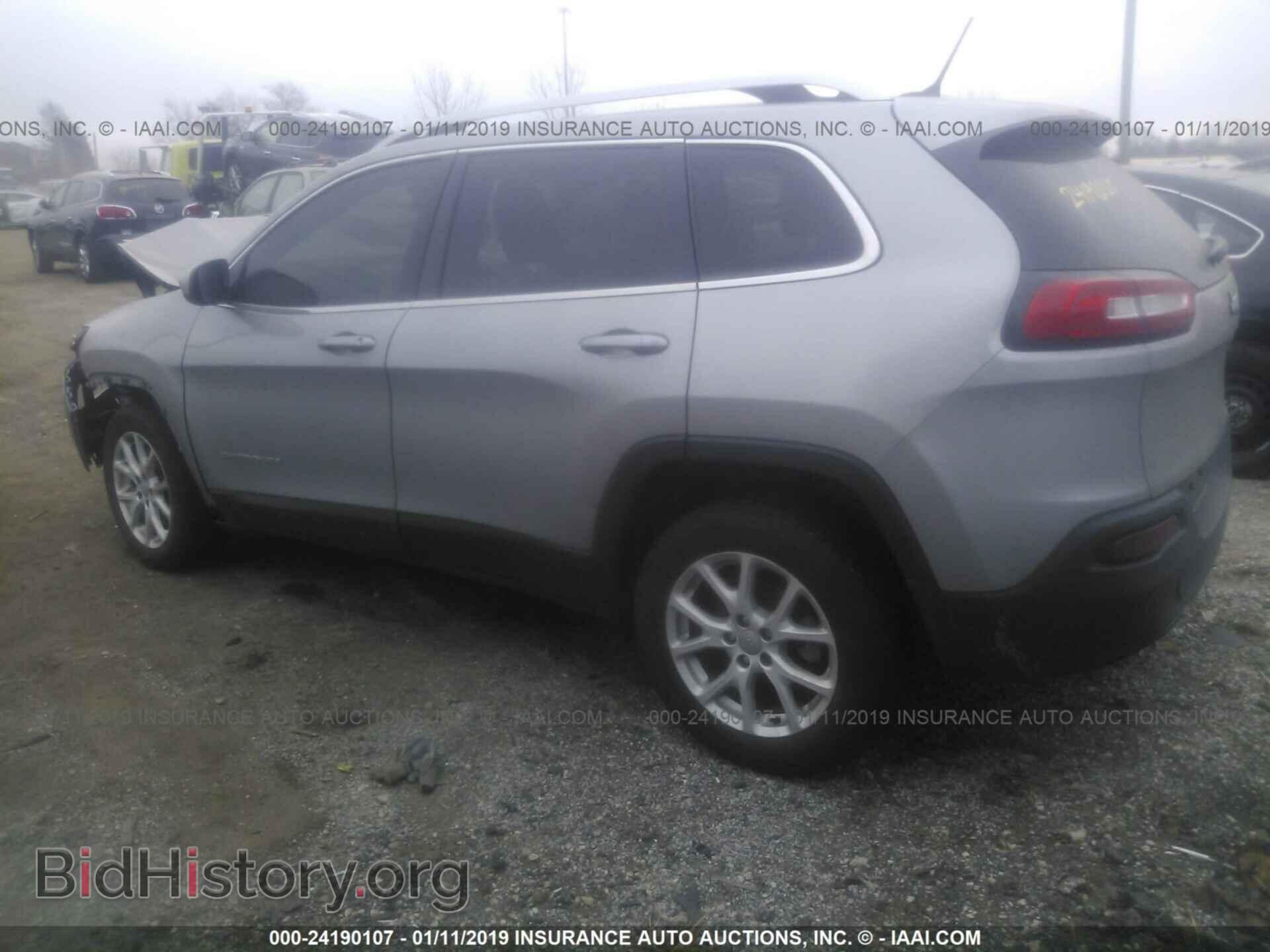 2018 JEEP CHEROKEE - VIN: 1C4PJLCB1JD590052 - Фото 3