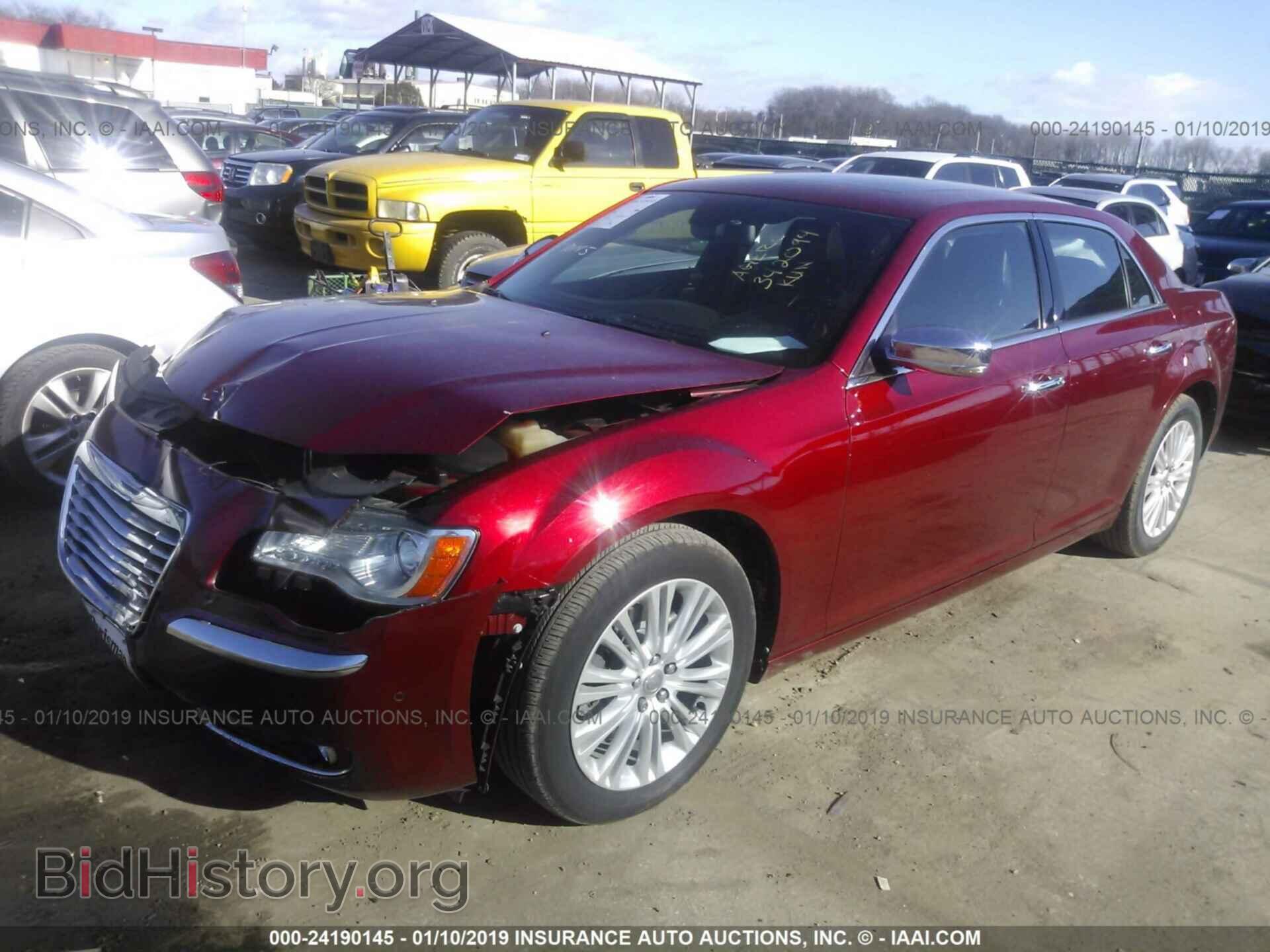 2014 CHRYSLER 300C - VIN: 2C3CCAKTXEH342094 - Фото 2