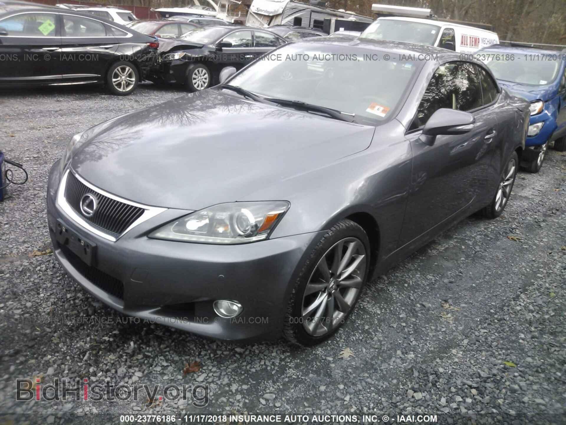 2013 LEXUS IS - VIN: JTHFF2C23D2528318 - Photo 2