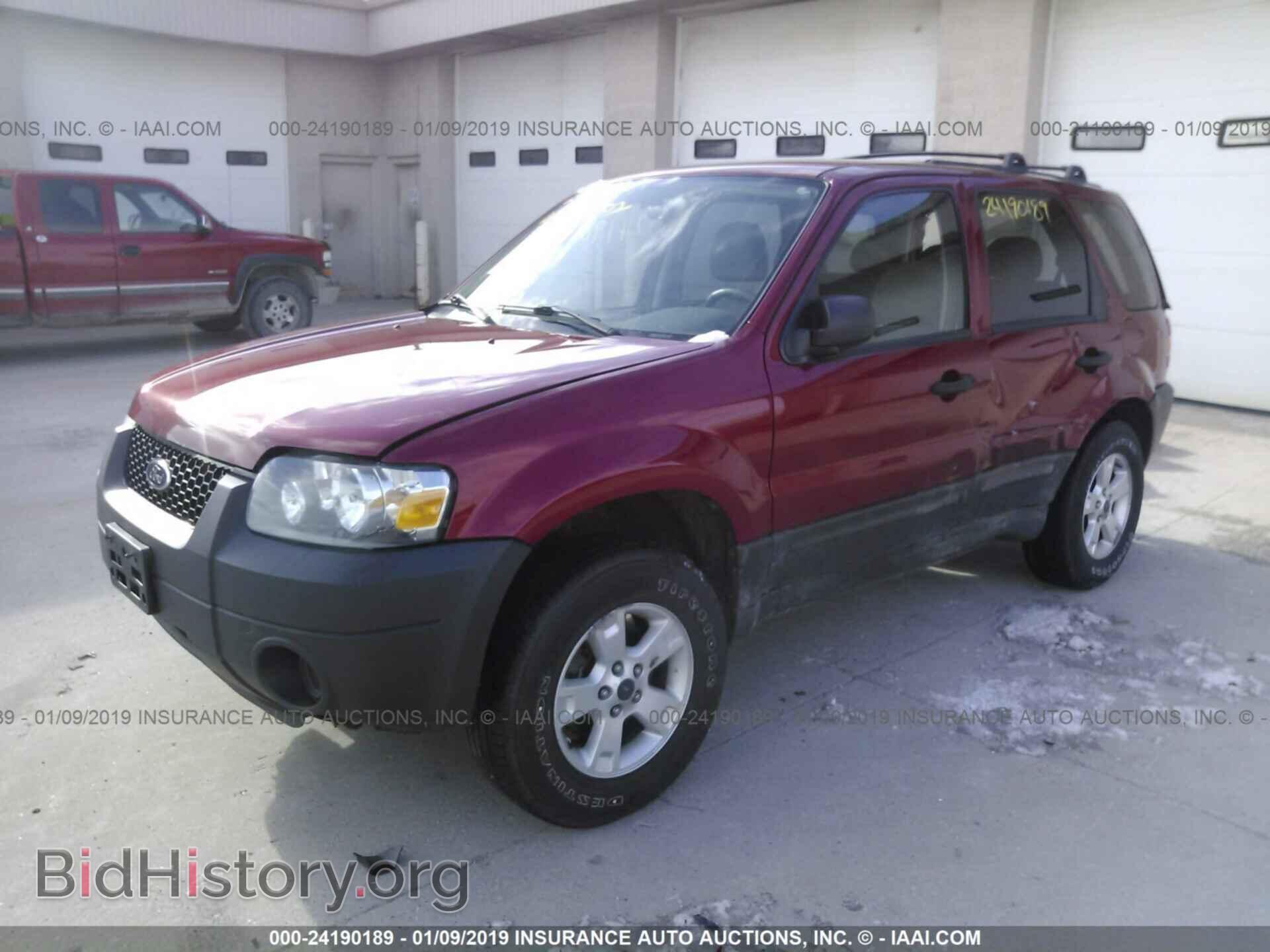 2005 FORD ESCAPE - VIN: 1FMYU93135DA11733 - Фото 2
