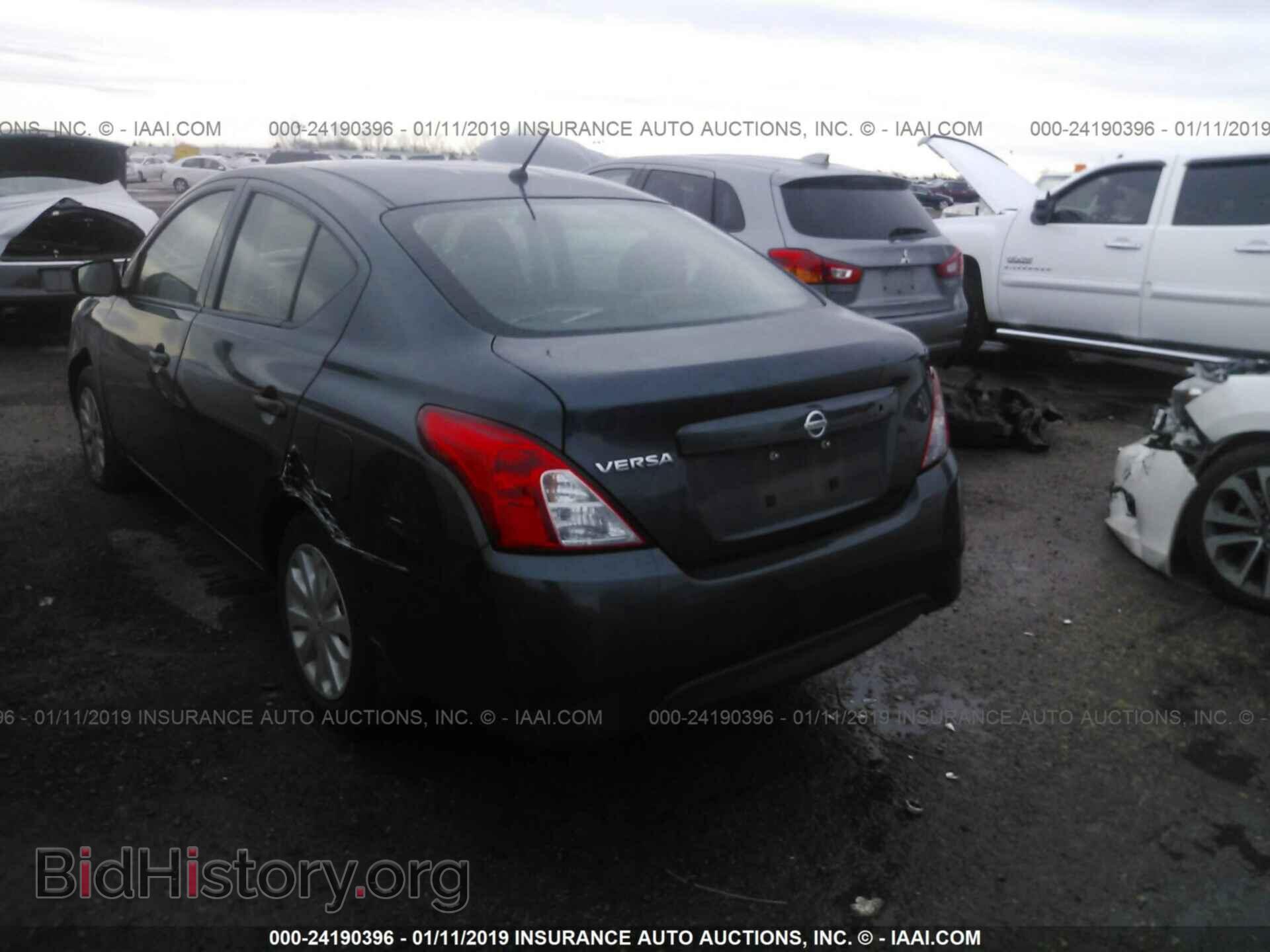 2016 NISSAN VERSA - VIN: 3N1CN7AP6GL860567 - Фото 3
