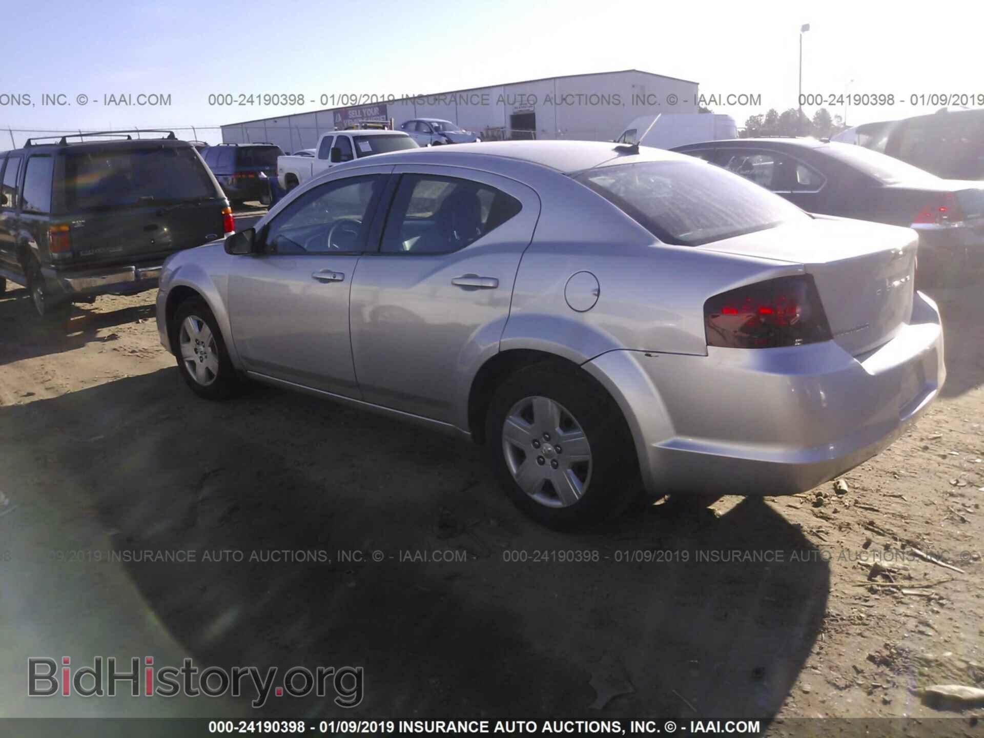2011 DODGE AVENGER - VIN: 1B3BD4FB6BN608187 - Photo 3