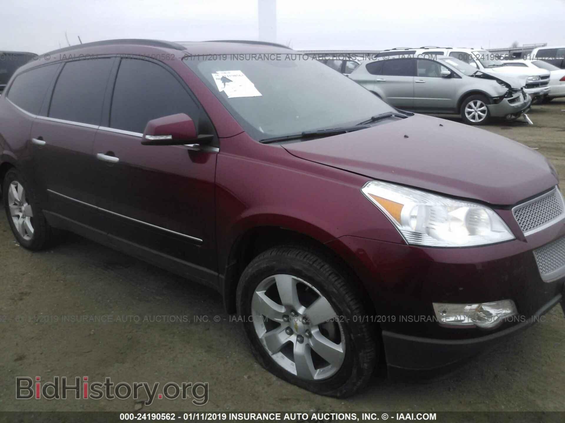 Фотография 1GNKVLED9BJ351694 - CHEVROLET TRAVERSE 2011