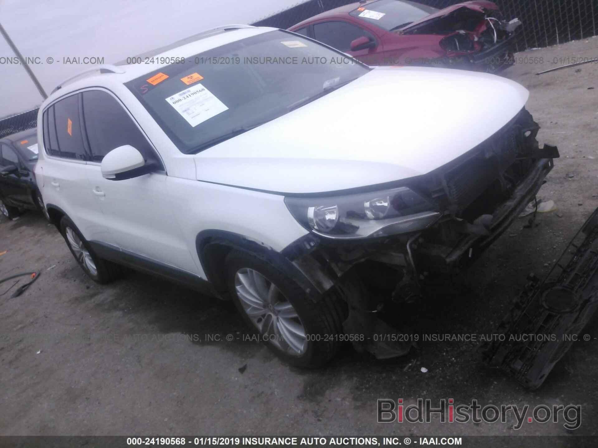 Photo WVGAV7AXXCW584625 - VOLKSWAGEN TIGUAN 2012