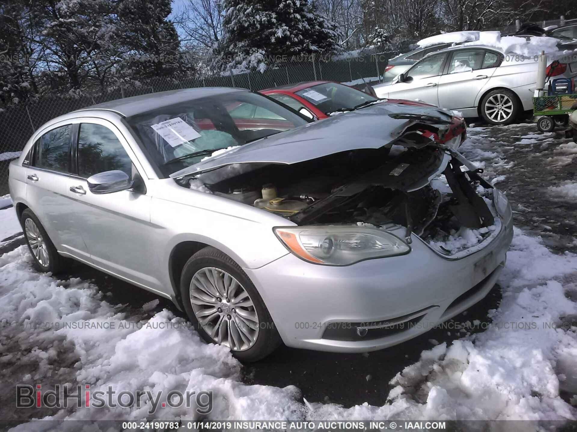 Photo 1C3BC2FB0BN533092 - CHRYSLER 200 2011