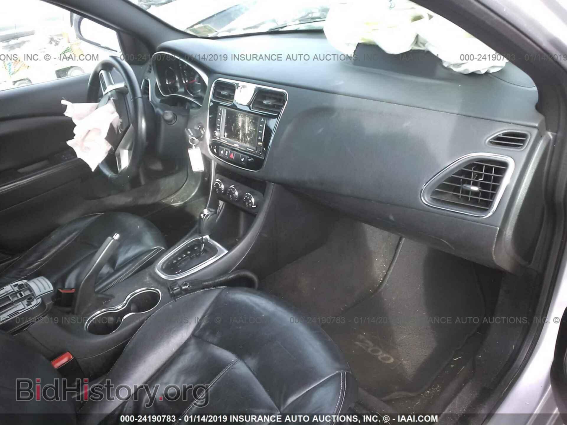 2011 CHRYSLER 200 - VIN: 1C3BC2FB0BN533092 - Photo 5