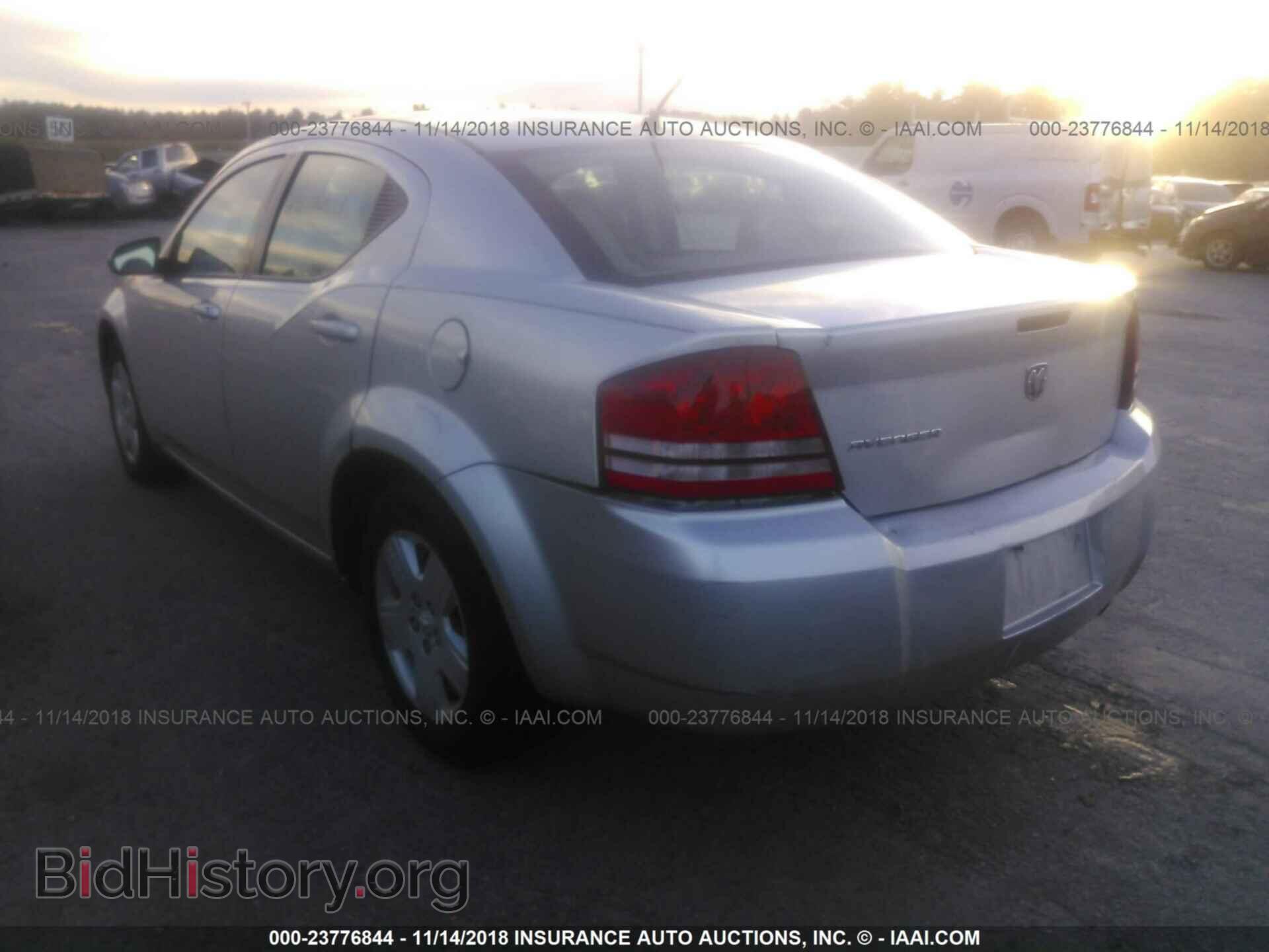 2008 DODGE AVENGER - VIN: 1B3LC46K88N663899 - Фото 3