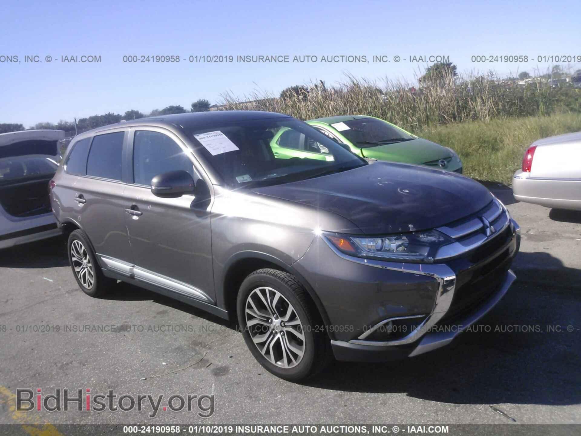 Фотография JA4AZ3A32HZ050310 - MITSUBISHI OUTLANDER 2017