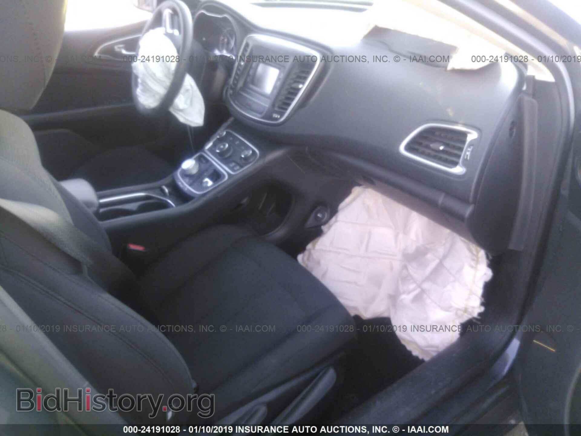 2015 CHRYSLER 200 - VIN: 1C3CCCAB4FN753777 - Photo 5