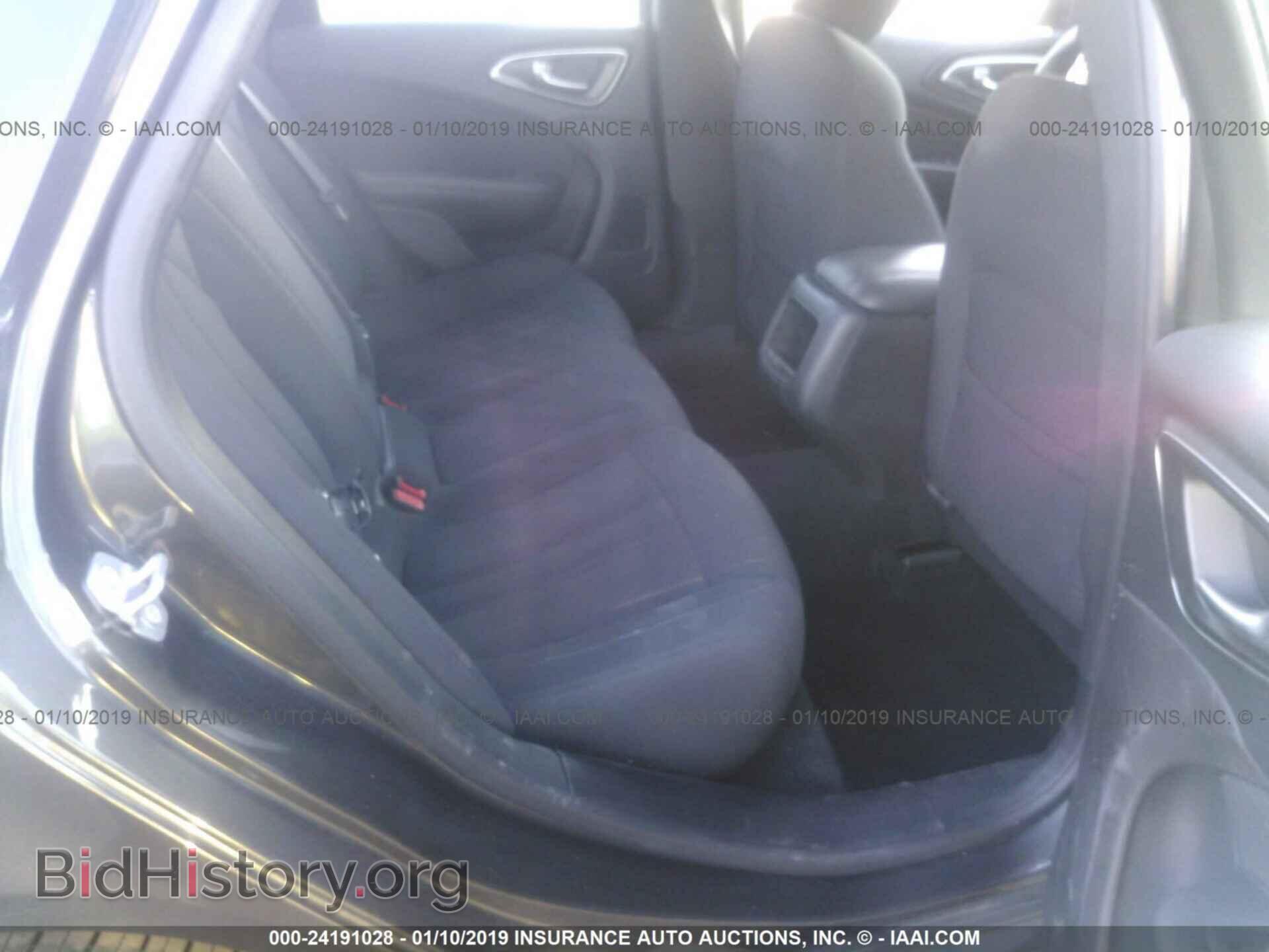 2015 CHRYSLER 200 - VIN: 1C3CCCAB4FN753777 - Photo 8