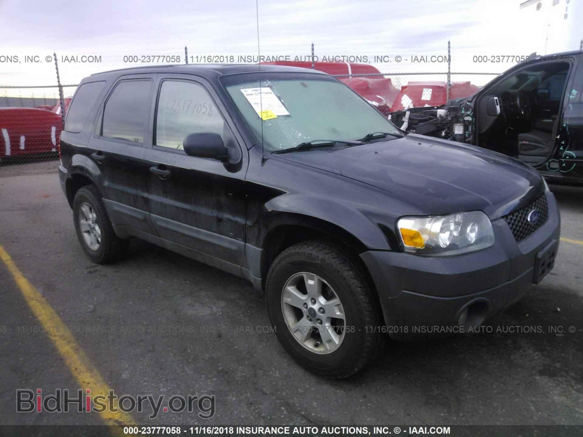 Photo 1FMYU93195KD40626 - FORD ESCAPE 2005