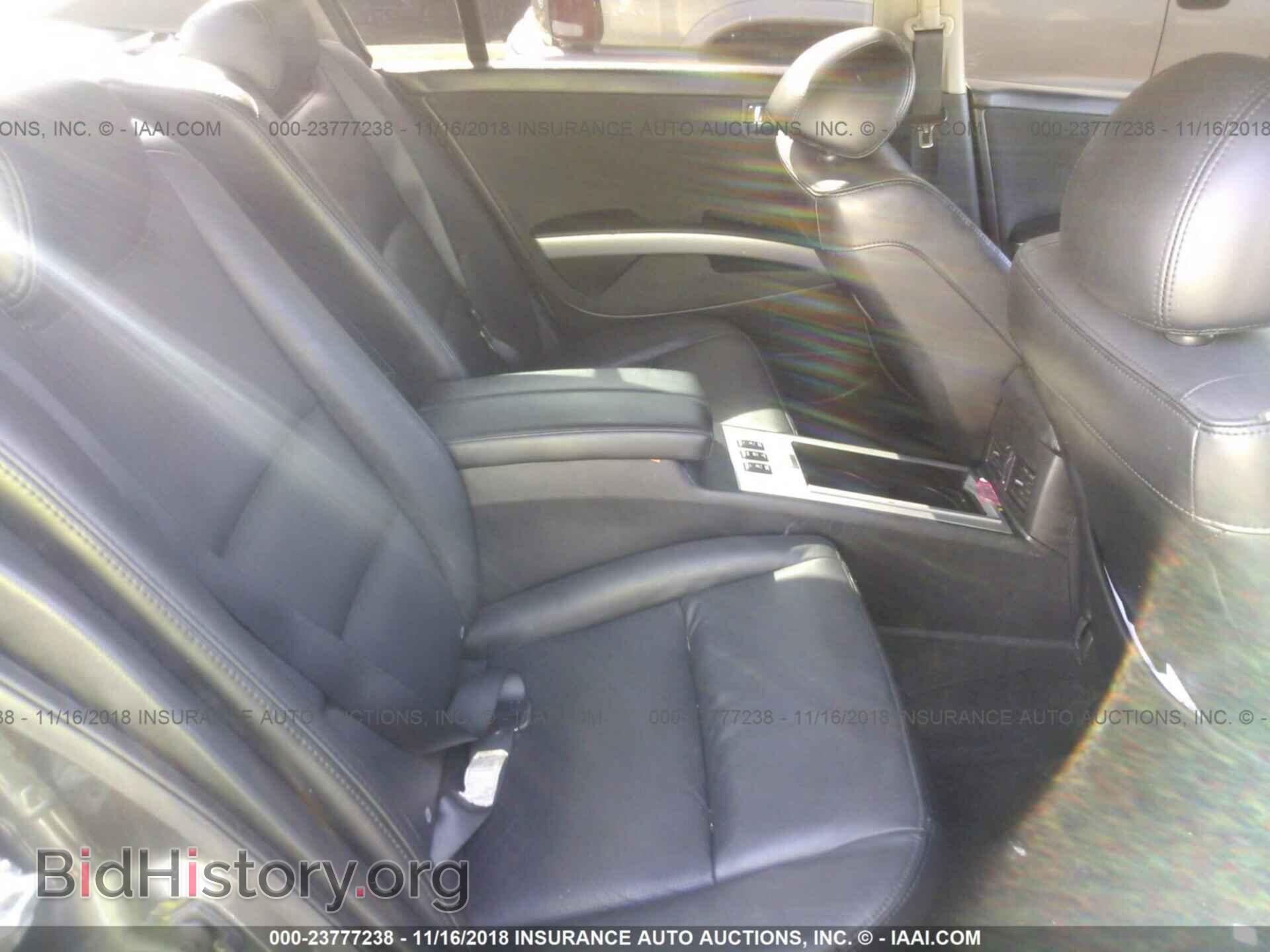 2011 FORD ESCAPE - VIN: 1FMCU9D70BKC15507 - Photo 8