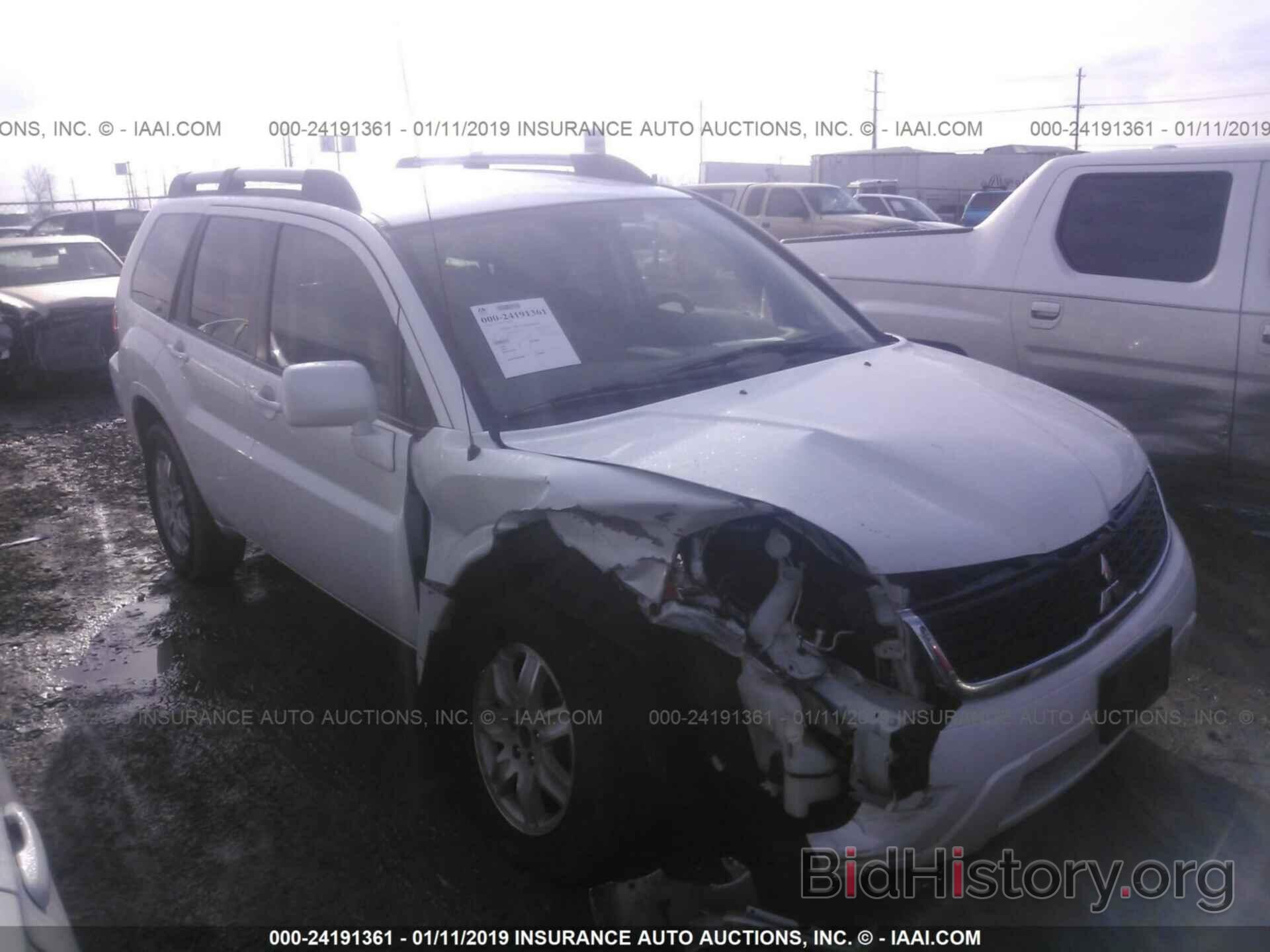 Photo 4A4JN2AS0BE032978 - MITSUBISHI ENDEAVOR 2011