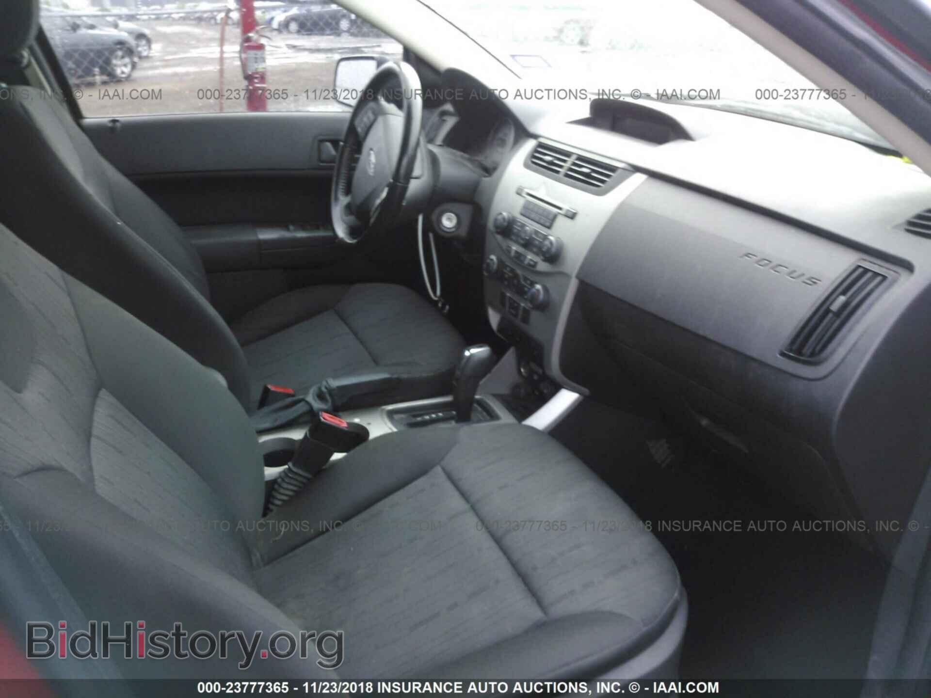 2009 FORD FOCUS - VIN: 1FAHP35N99W141203 - Photo 5