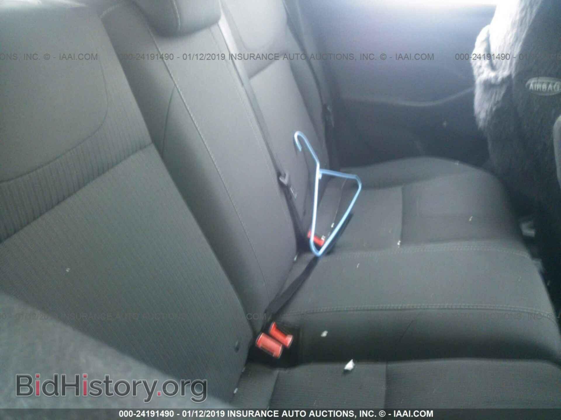2012 FORD FOCUS - VIN: 1FAHP3N21CL355908 - Photo 8