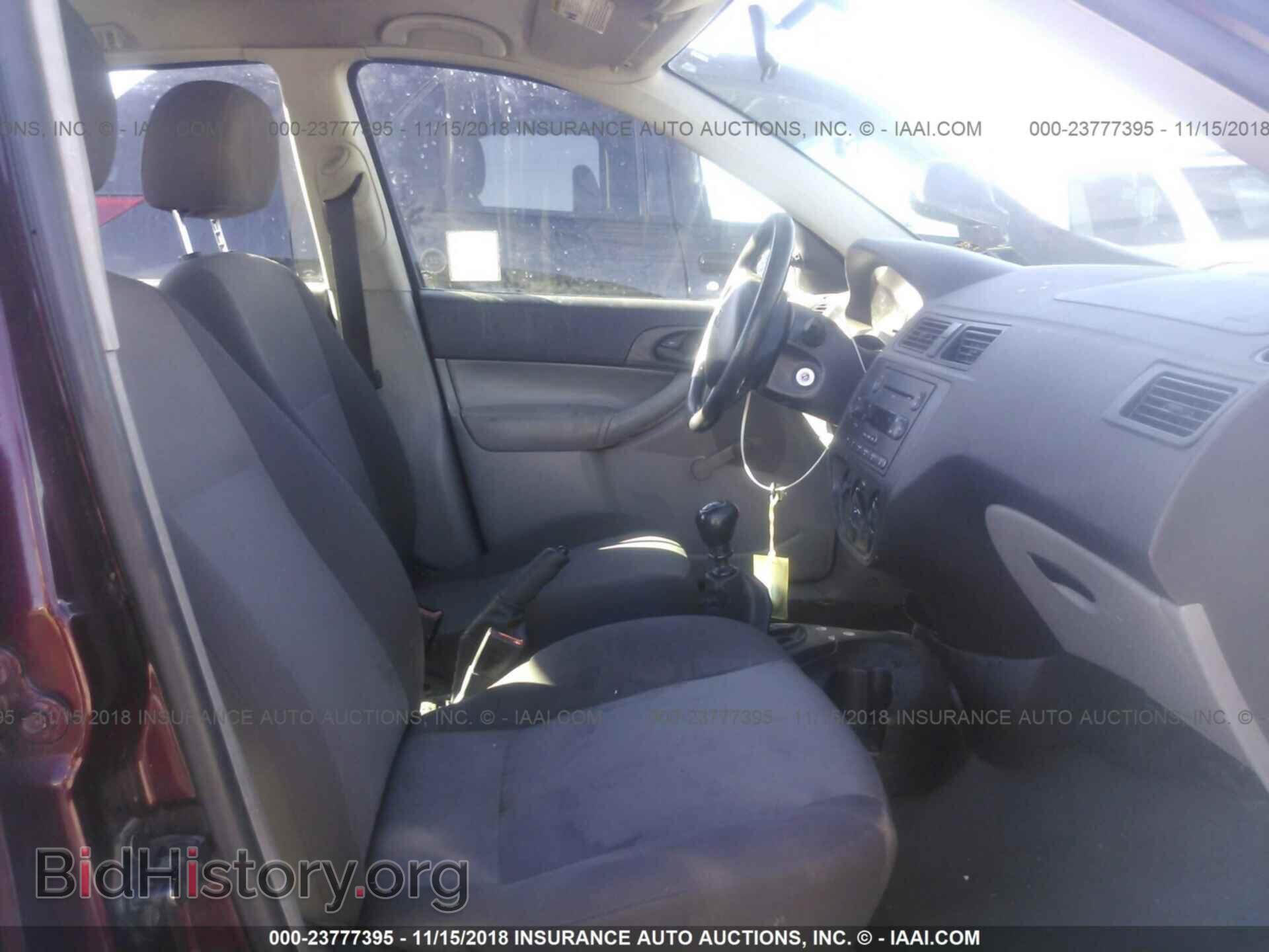 2006 FORD FOCUS - VIN: 1FAFP34N56W137329 - Фото 5