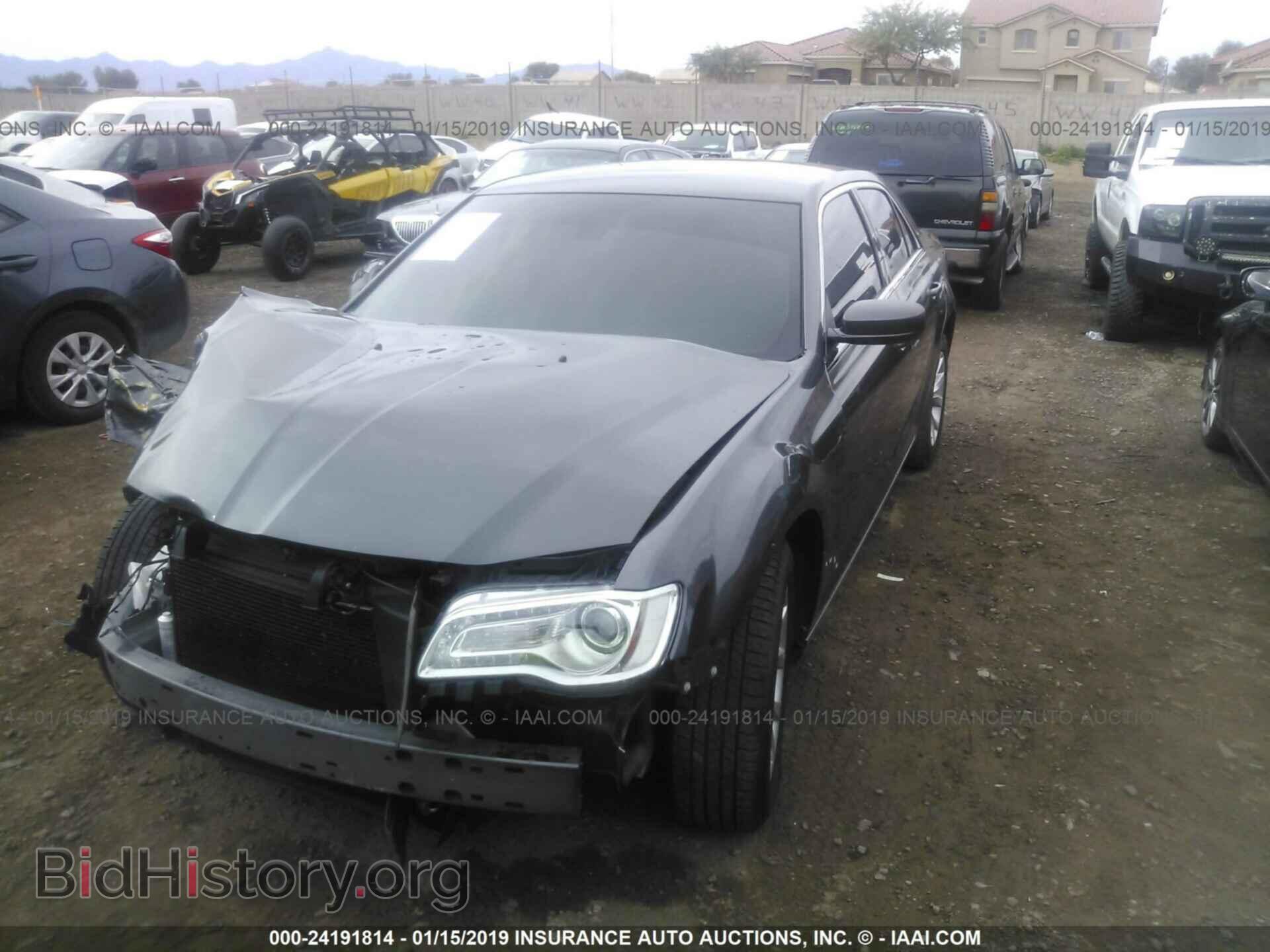 2015 CHRYSLER 300 - VIN: 2C3CCAAG0FH875965 - Фото 2